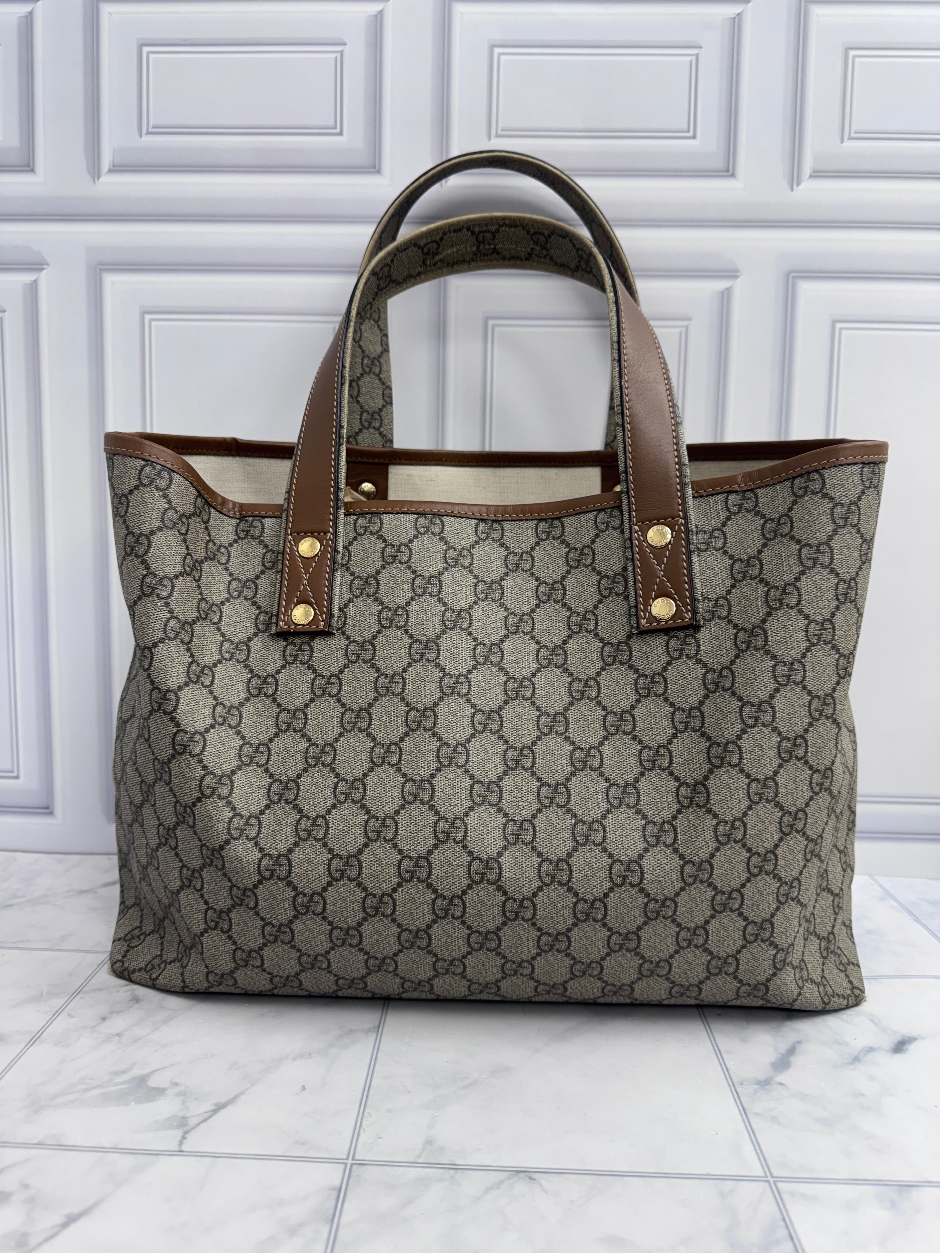 Gucci Brown GG Supreme Tote Bag