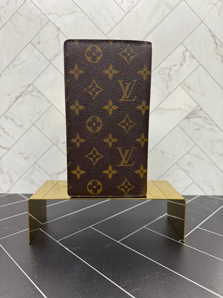 Louis Vuitton Monogram Brazza Wallet