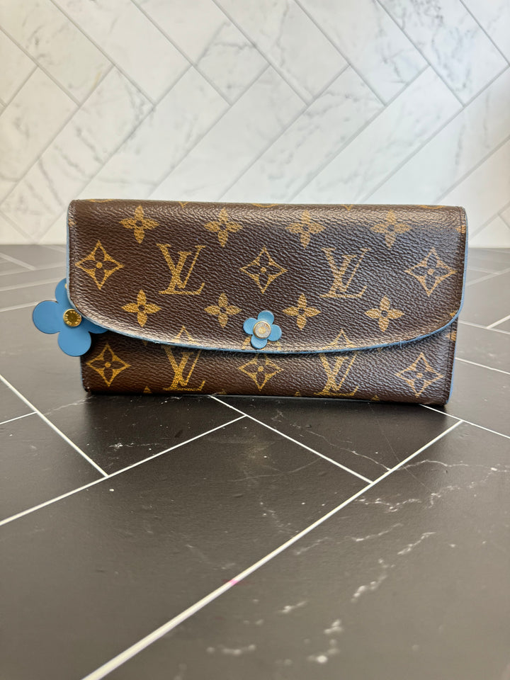 Louis Vuitton Monogram Bloom Flower Emilie Wallet