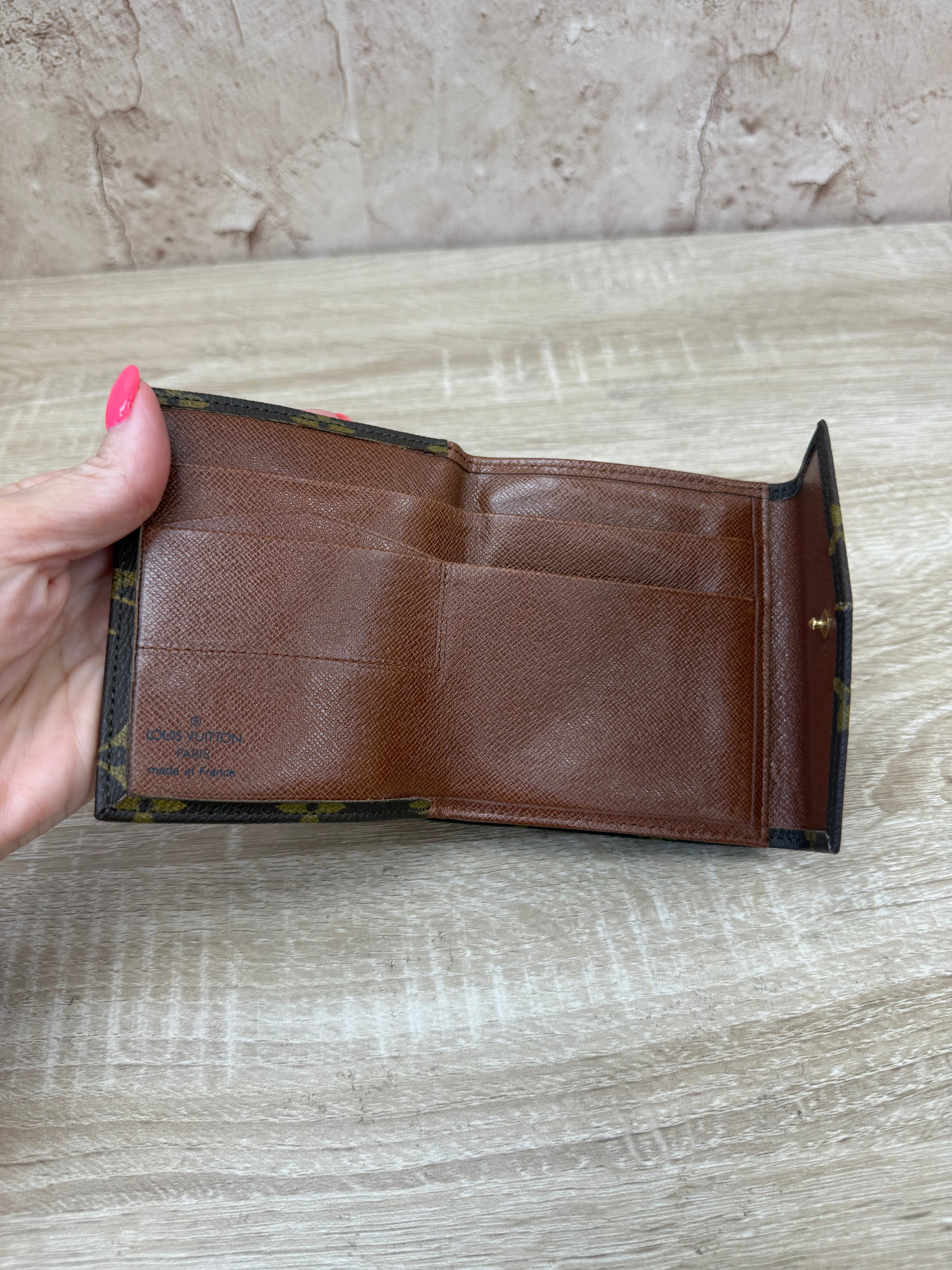 Louis Vuitton Monogram Elise Wallet