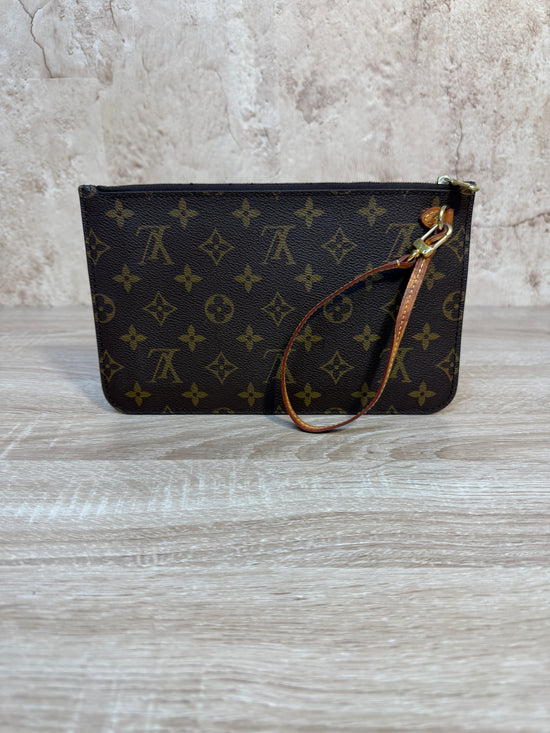 Louis Vuitton Monogram Neverfull MM Pouch