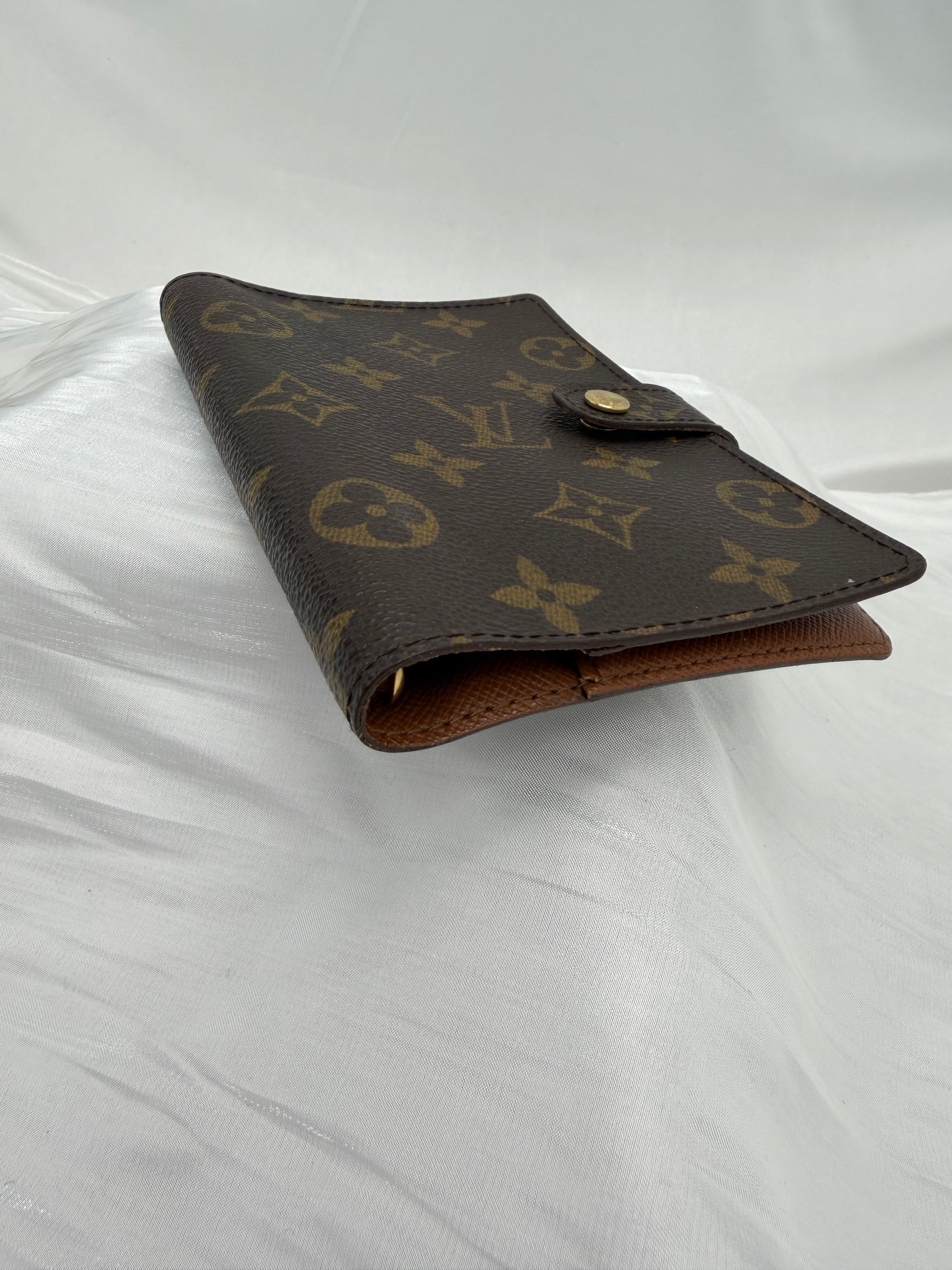 Louis Vuitton Monogram Passport Agenda PM