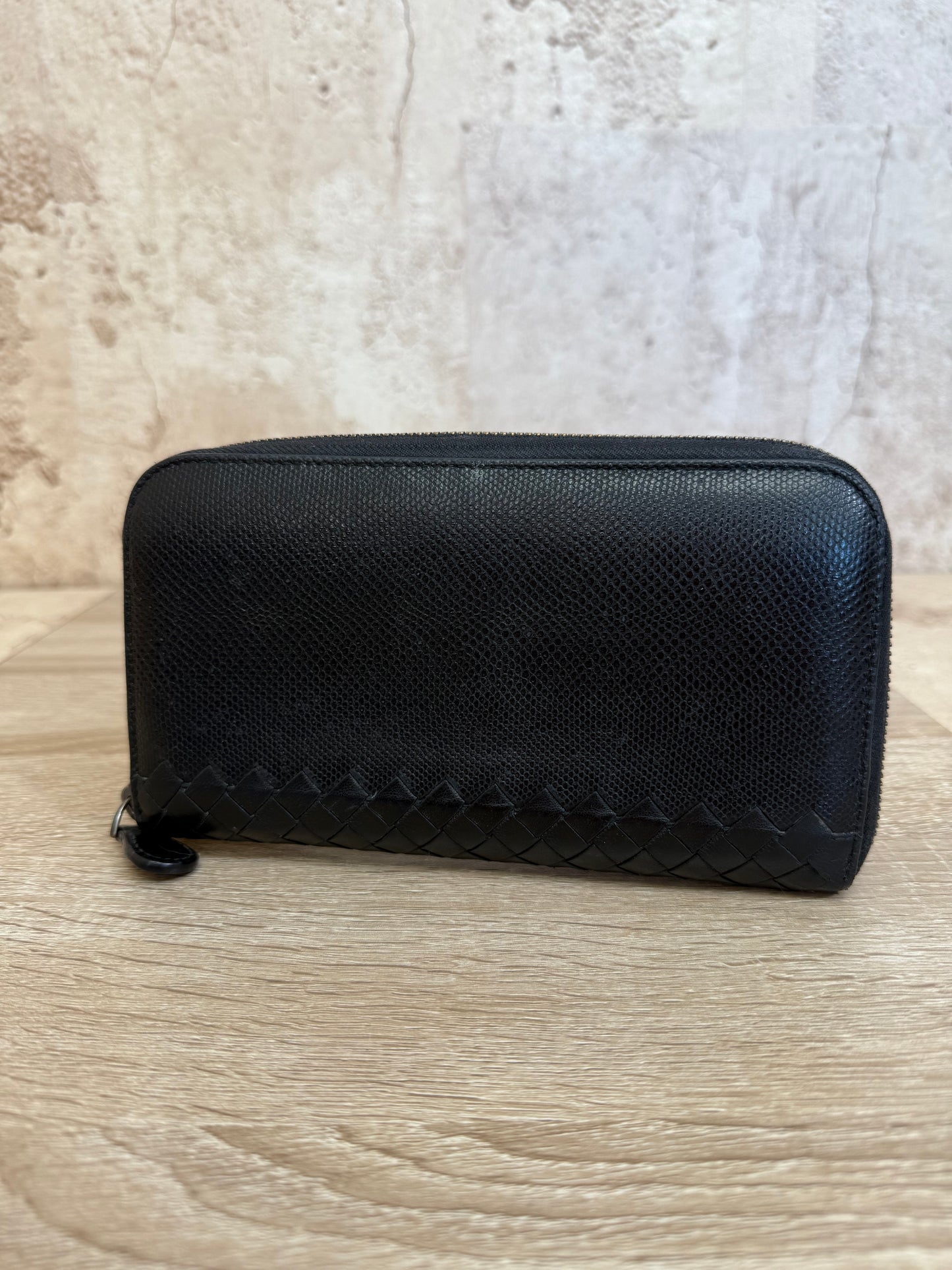 Bottega Veneta Black Leather Zippy Wallet