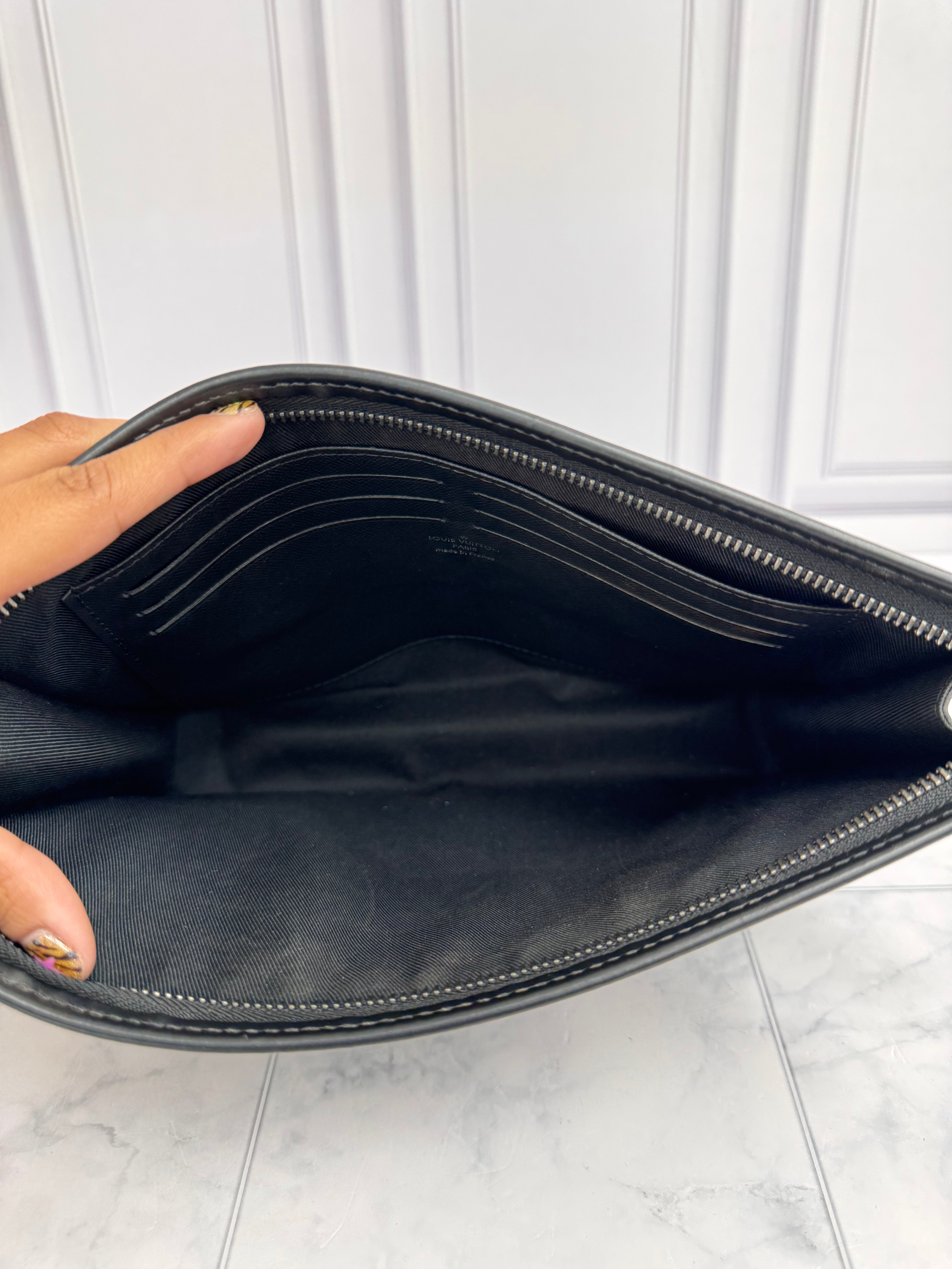 Louis Vuitton Monogram Eclipse Pochette Voyage MM