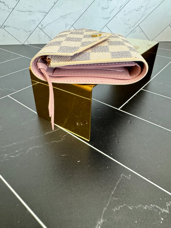 BRAND NEW Louis Vuitton Damier Azur & Ballerine Pink Victorine Wallet