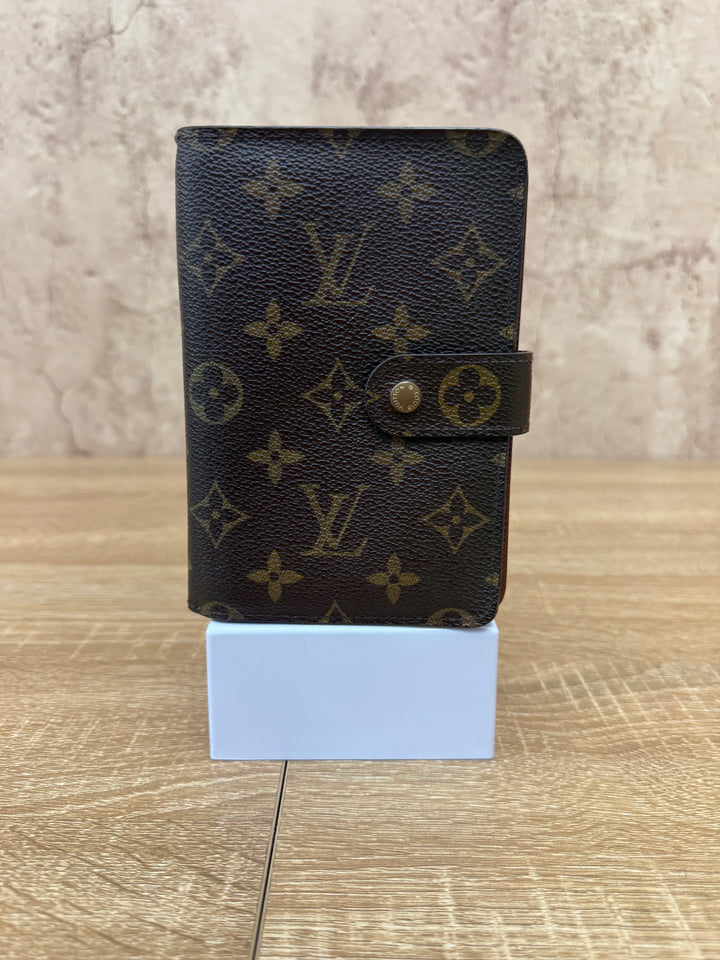 Louis Vuitton Monogram Porte Papier Wallet