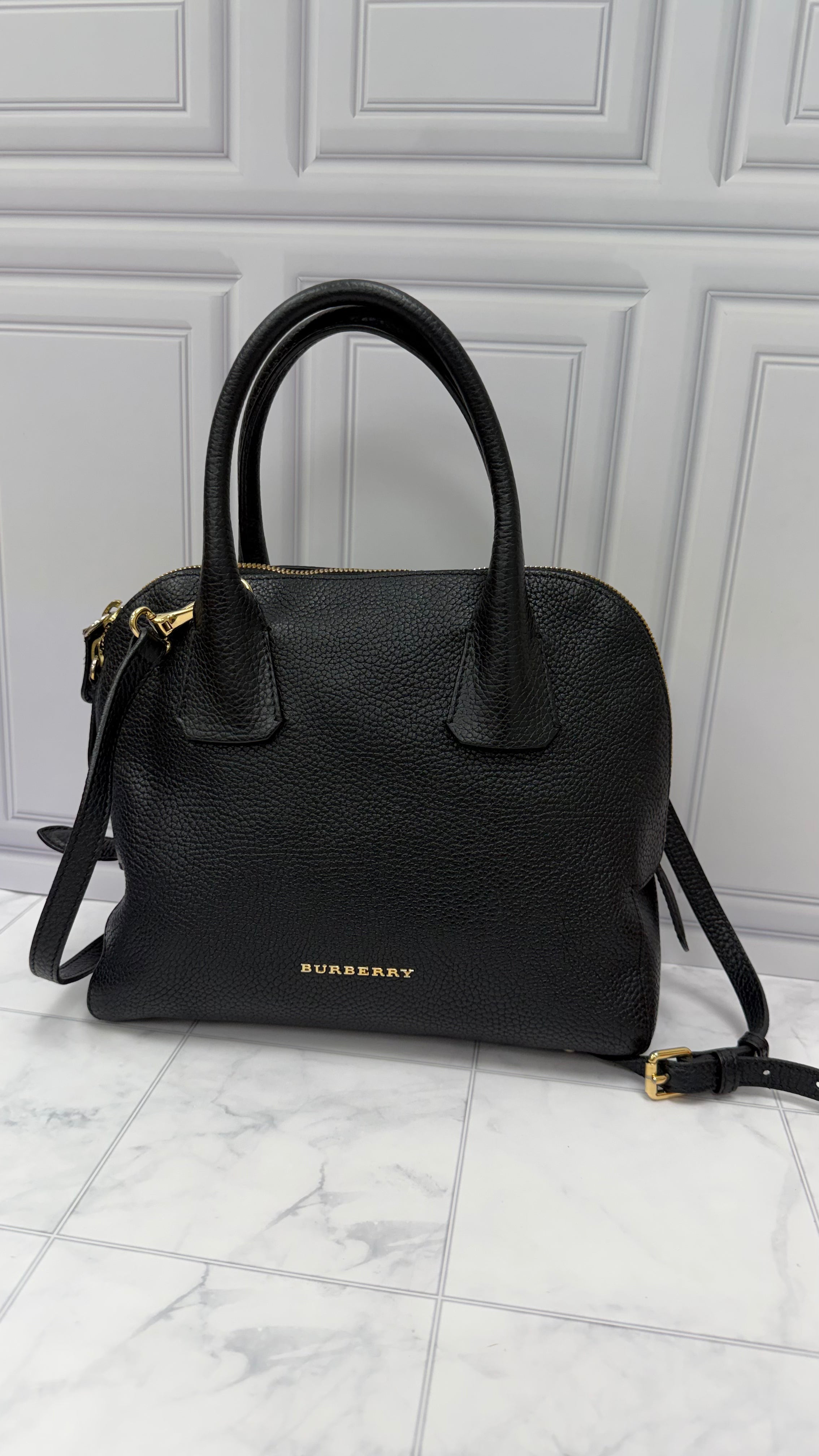 *DONS DROP* Burberry Black Grainy Leather Greenwood Bowling Bag