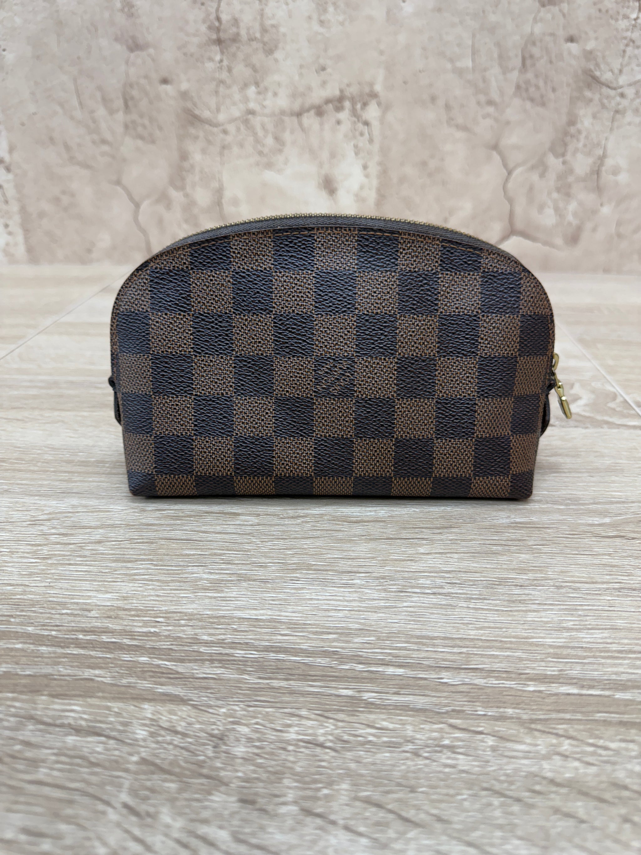 Louis Vuitton Damier Ebene Cosmetic Case