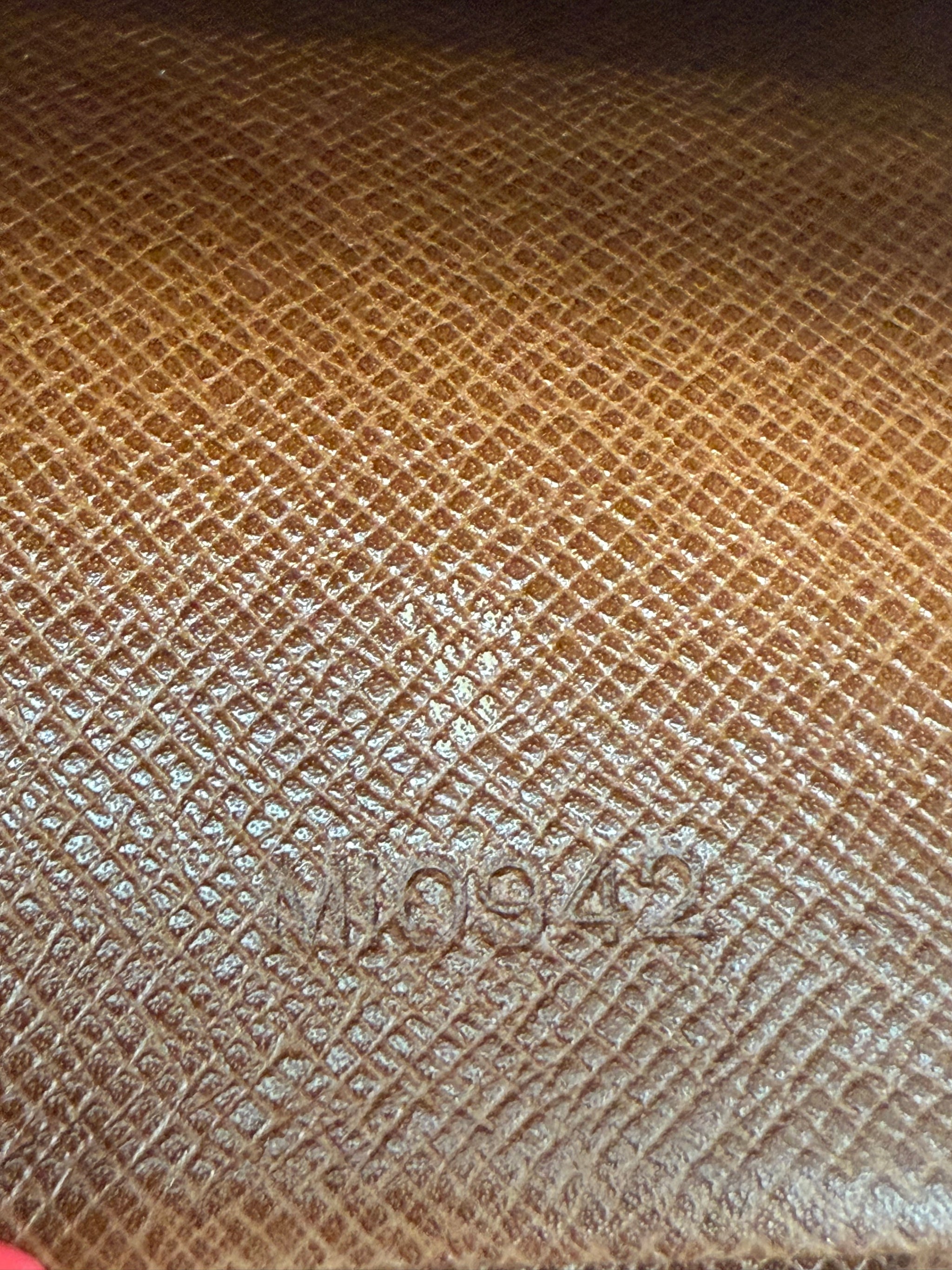 Louis Vuitton Monogram Elise Wallet