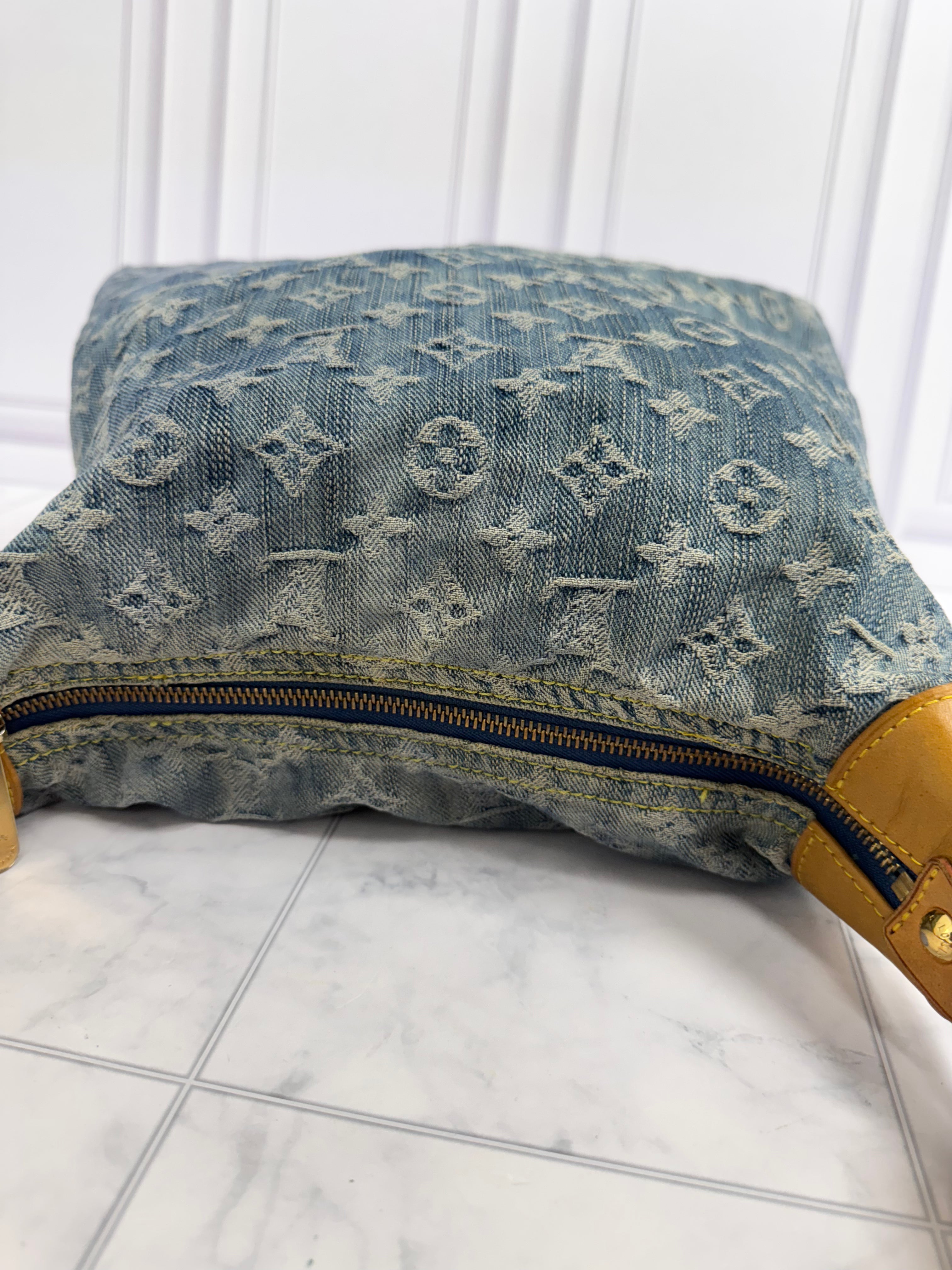 Louis Vuitton Blue Denim Monogram Baggy GM Shoulder Bag