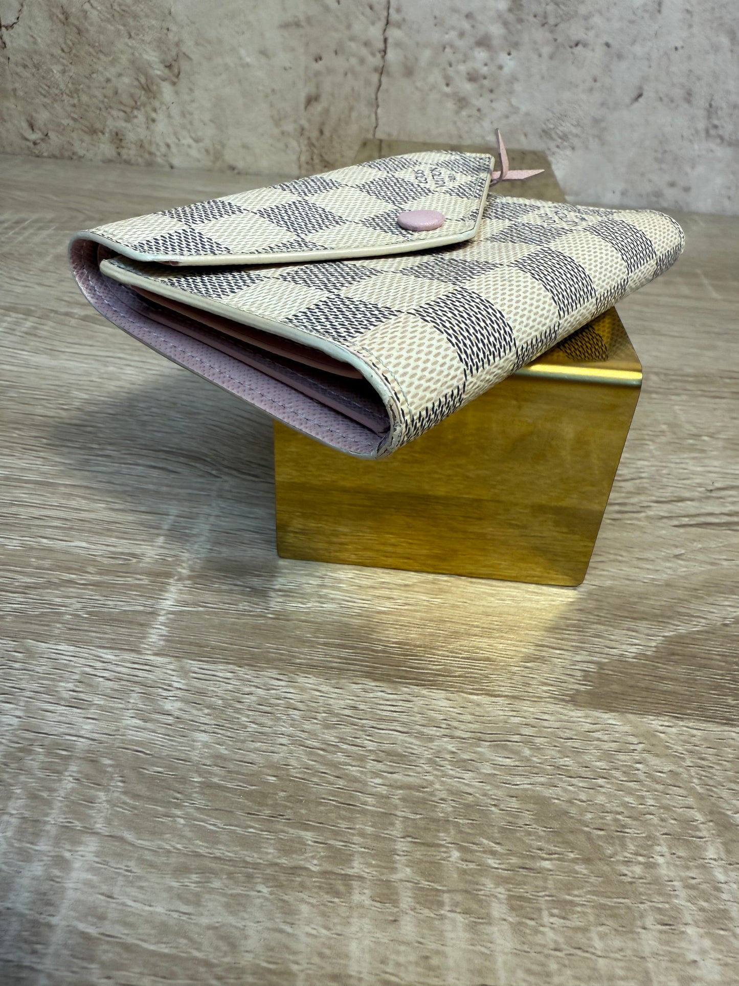 Louis Vuitton Damier Azur Victorine Wallet