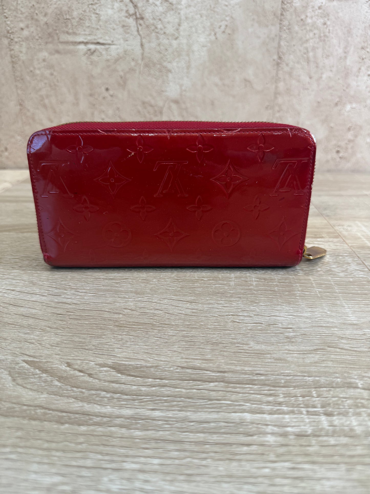 Louis Vuitton Red Vernis Zippy Wallet