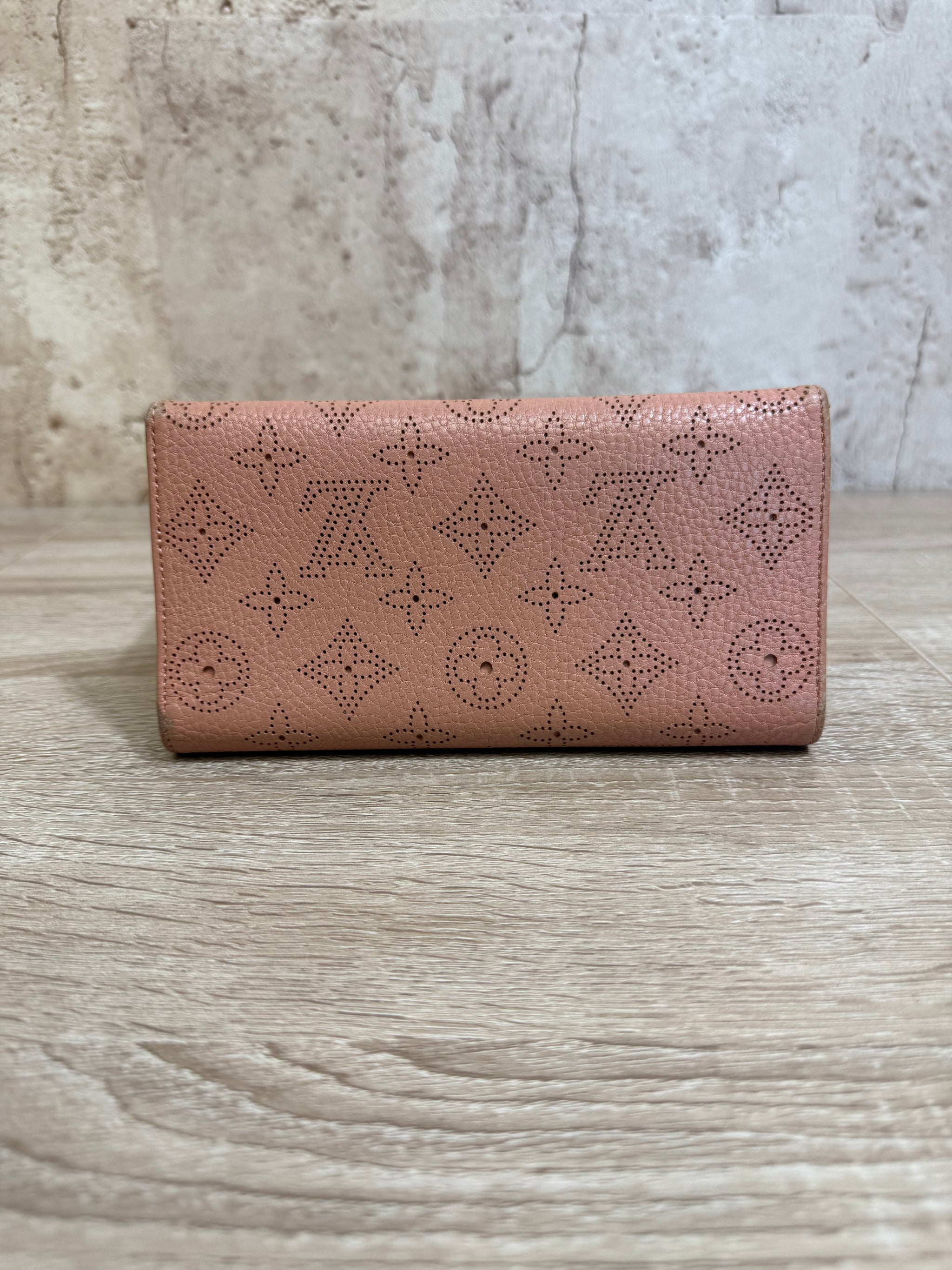 Louis Vuitton Rose Pink Mahina Amelia Flap Long Wallet