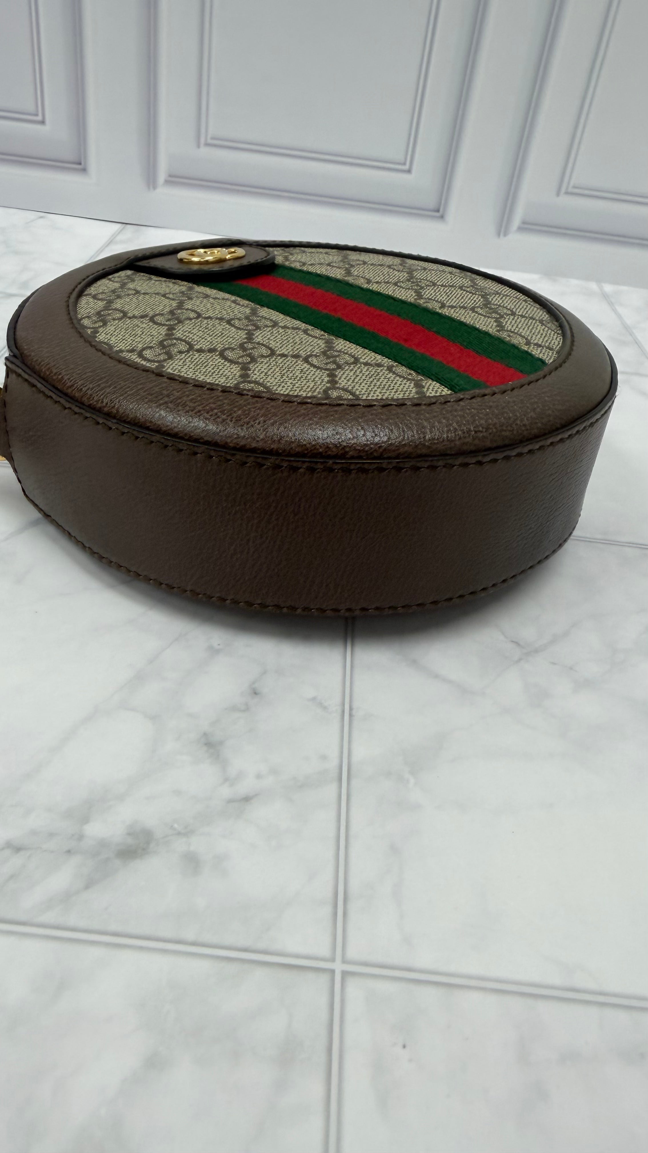 *DONS DROP* Gucci Supreme Canvas & Leather Web Marmont Round Crossbody