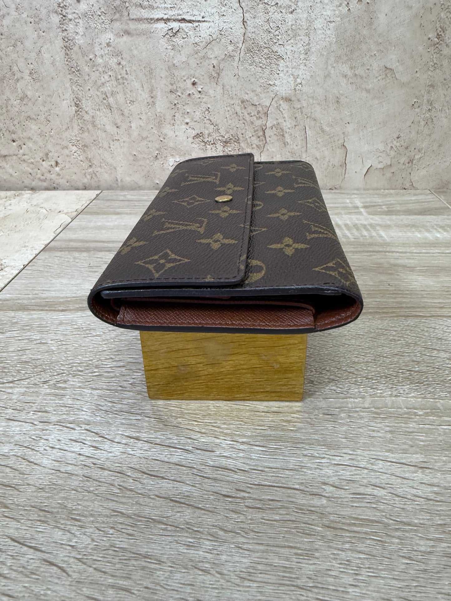 Louis Vuitton Monogram International Wallet