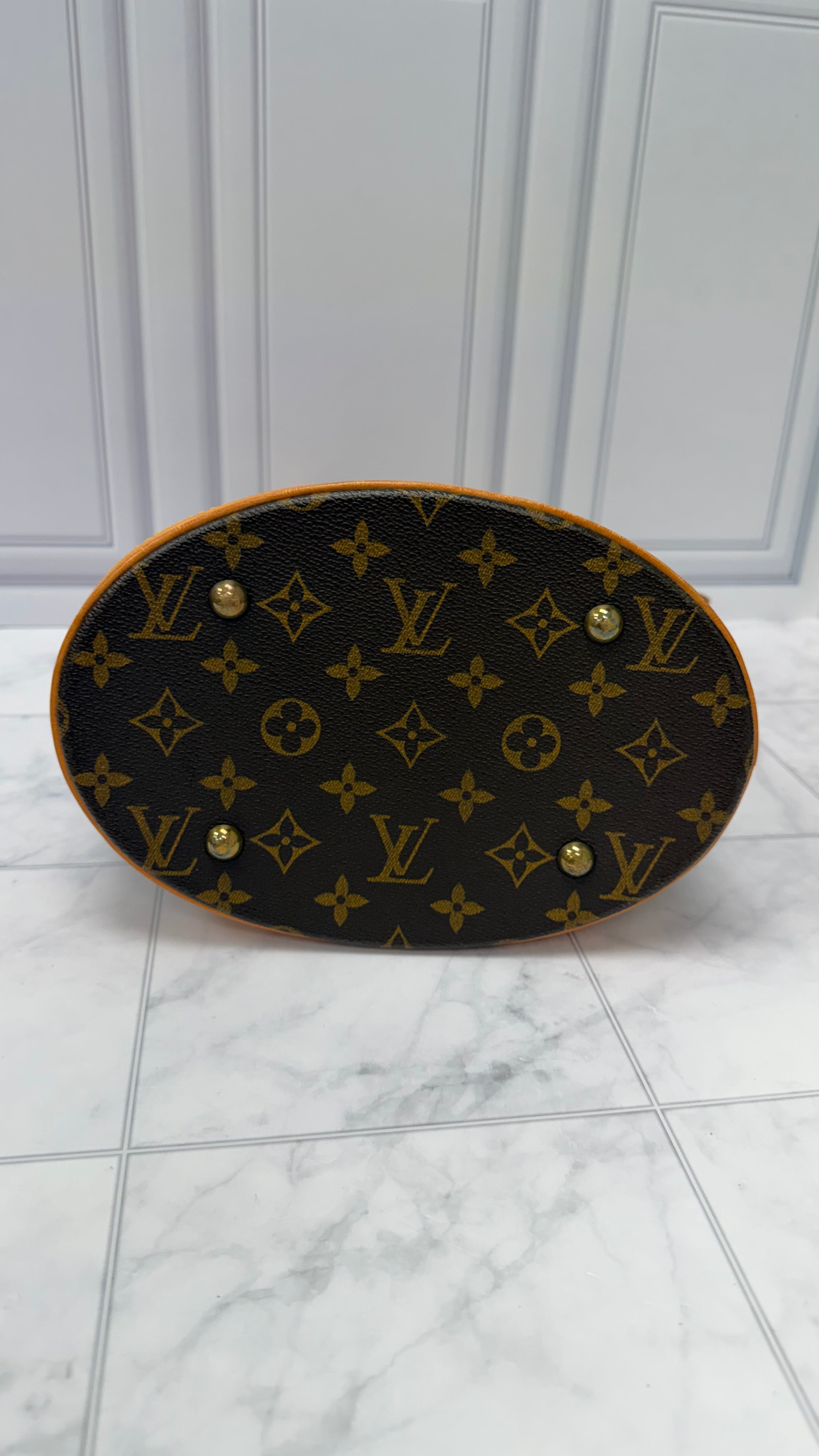 *DONS DROP* Louis Vuitton Monogram Petit Bucket PM Handbag