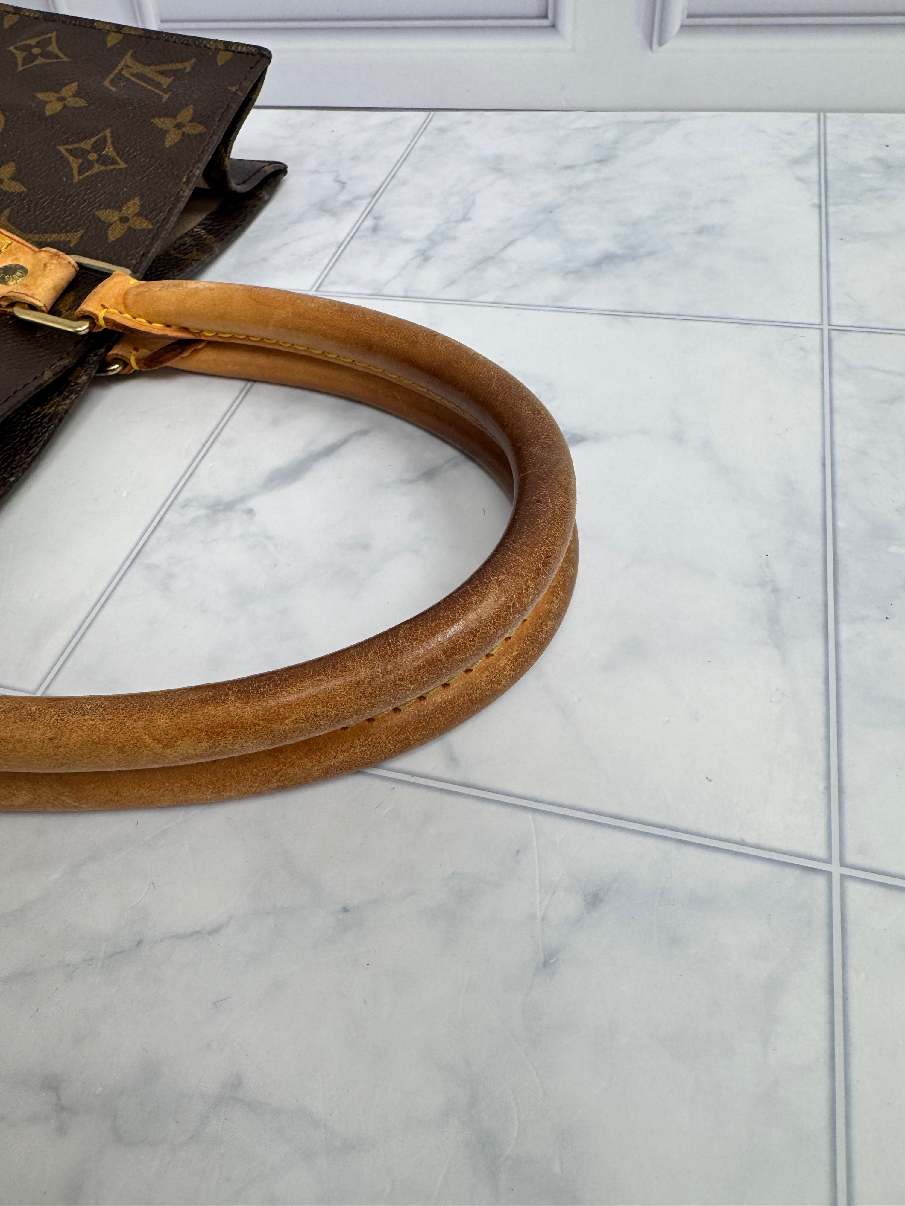 Louis Vuitton Monogram Sac Plat