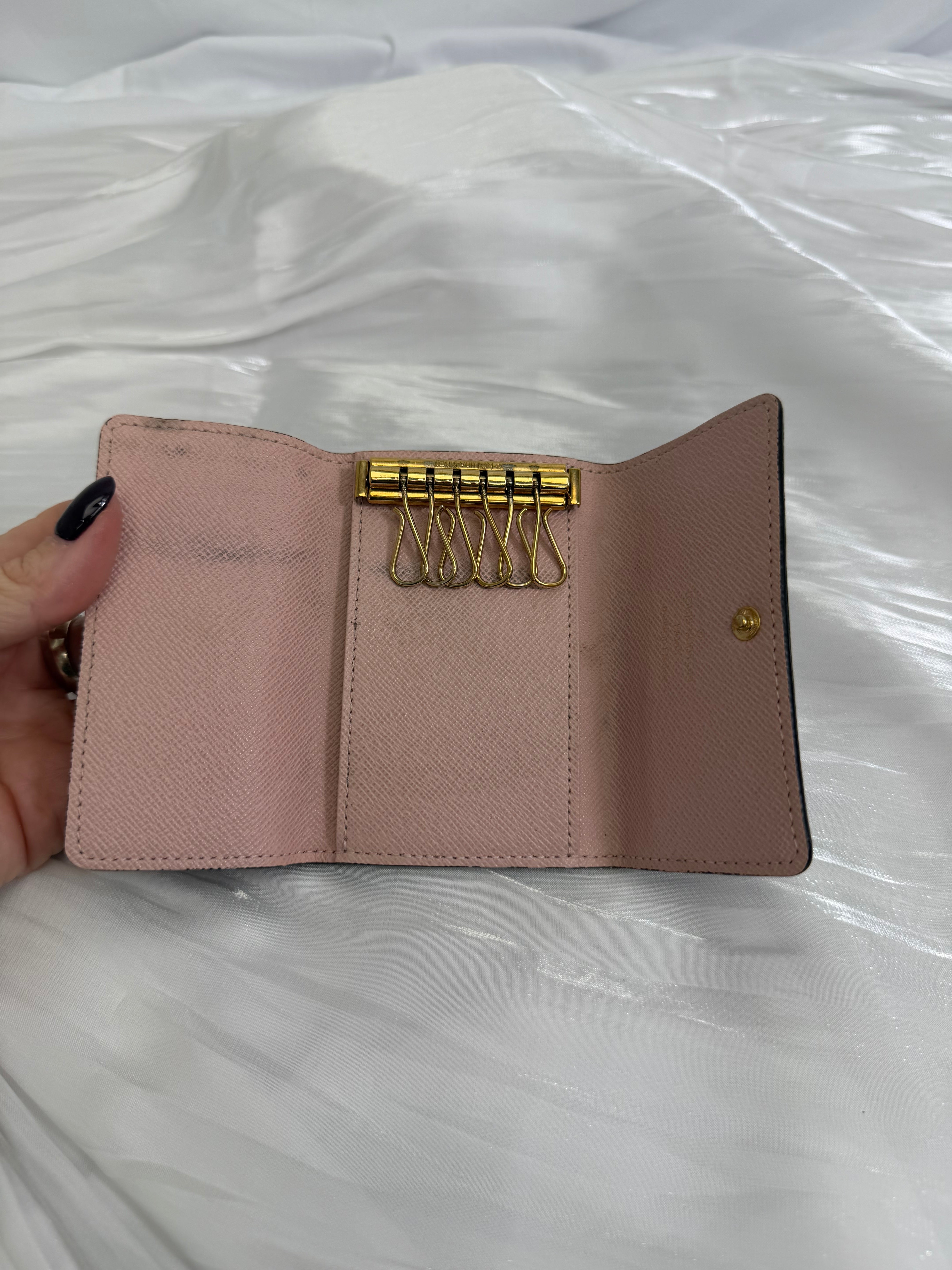 Louis Vuitton Damier Ebene 6 Key Ring Holder