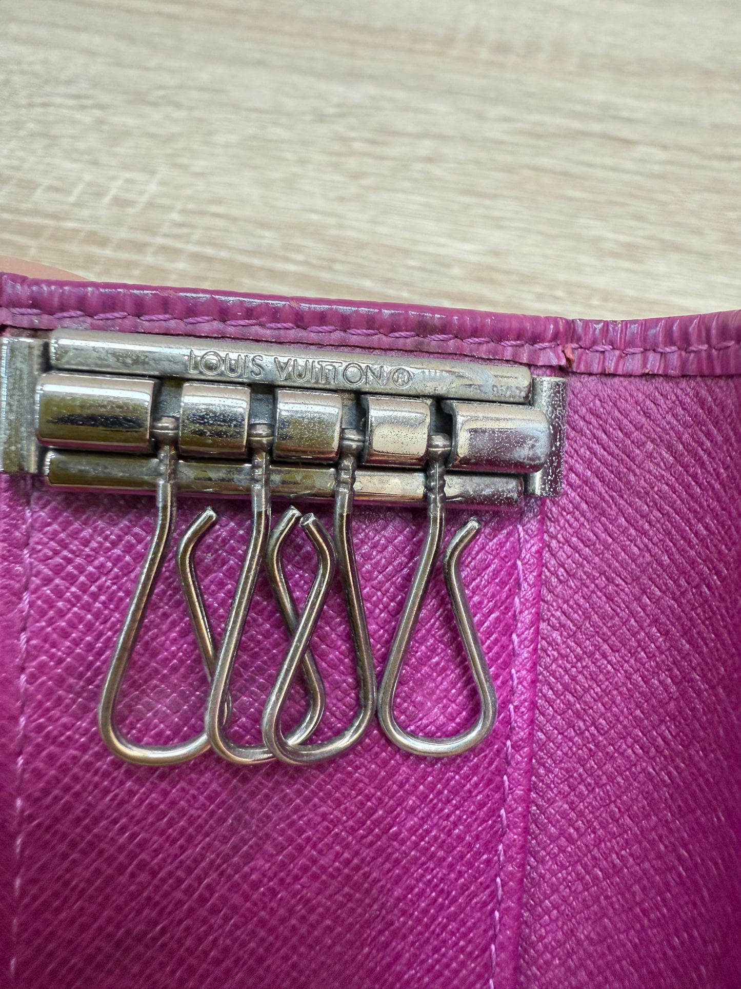 Louis Vuitton Fuchsia Epi 4 Key Ring Holder