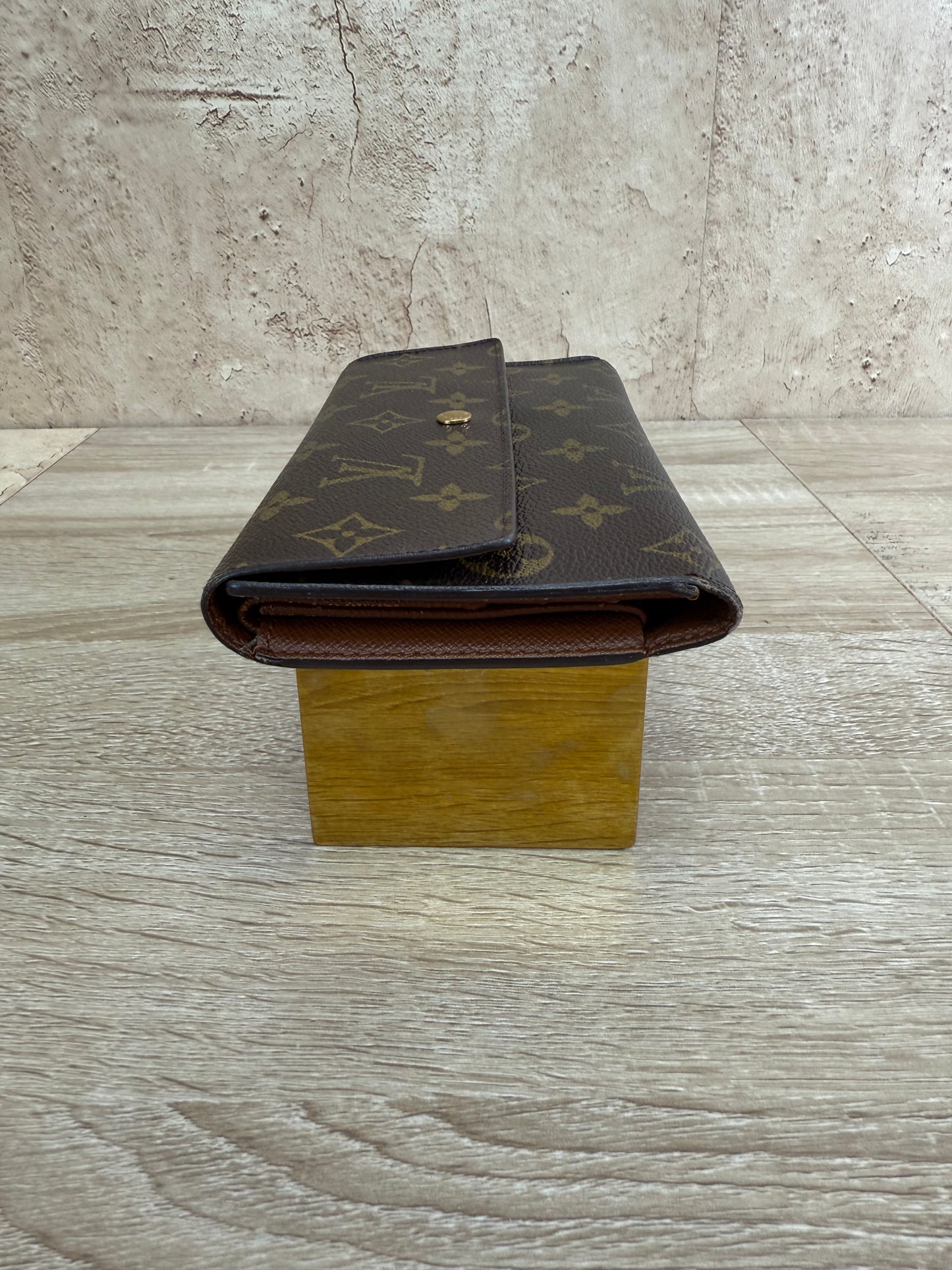 Louis Vuitton Monogram International Wallet