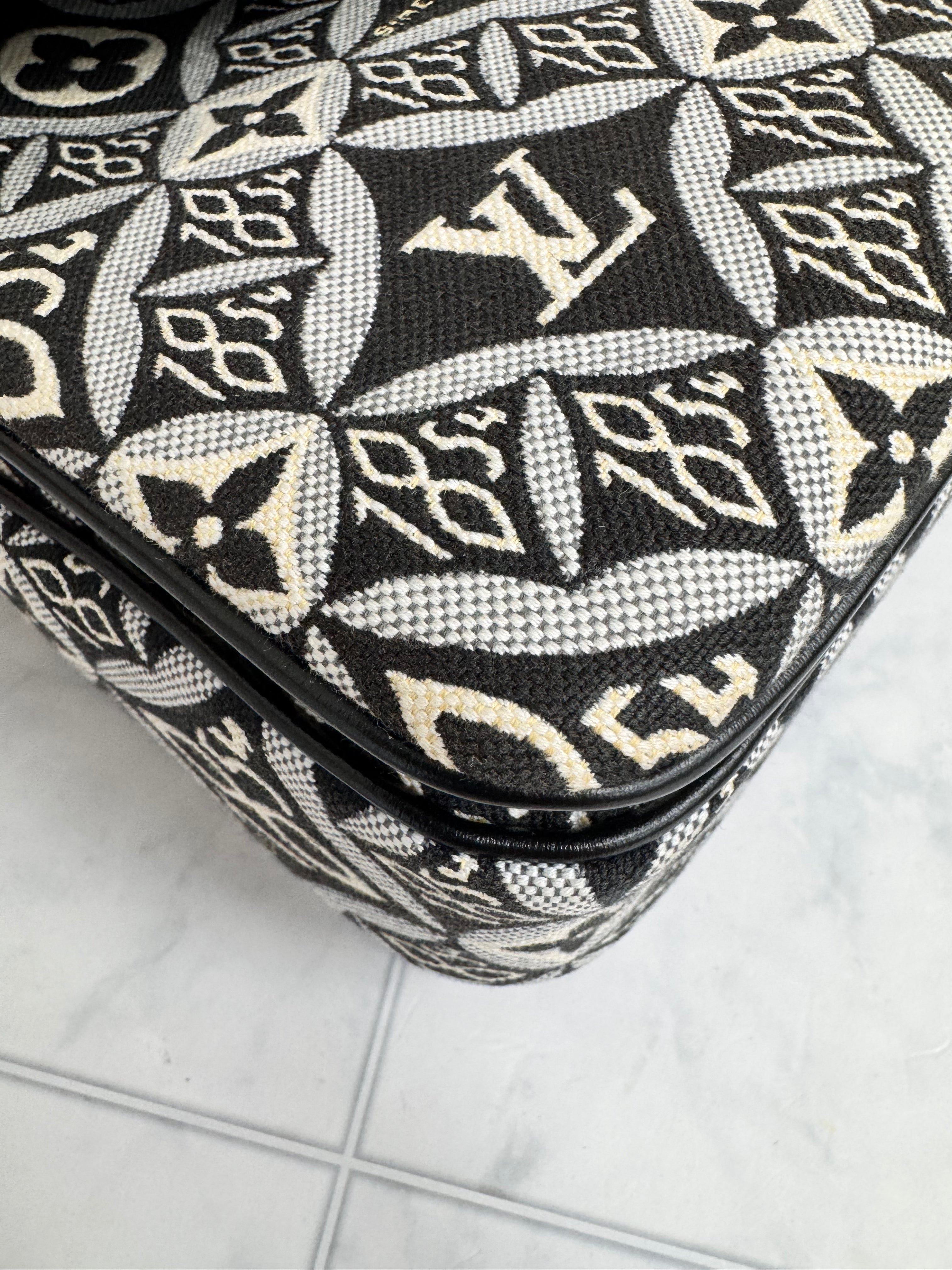 Louis Vuitton Black Canvas Pochette Metis 1854 Crossbody Bag