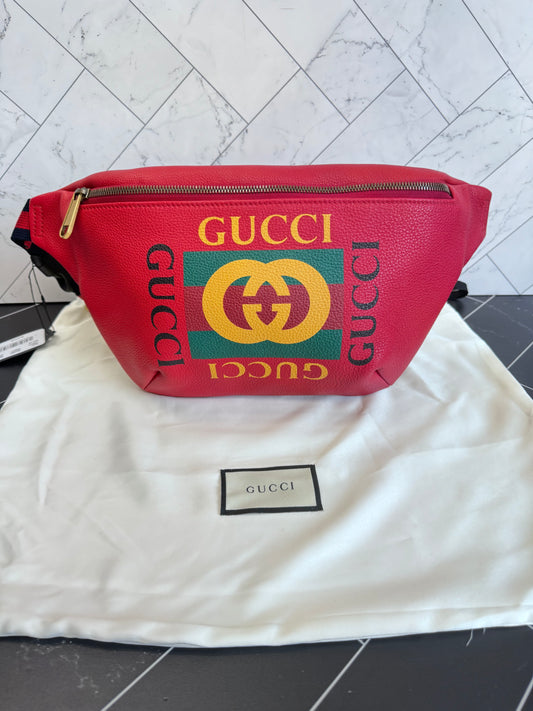 Brand New Gucci Red Retro Logo Belt Bag