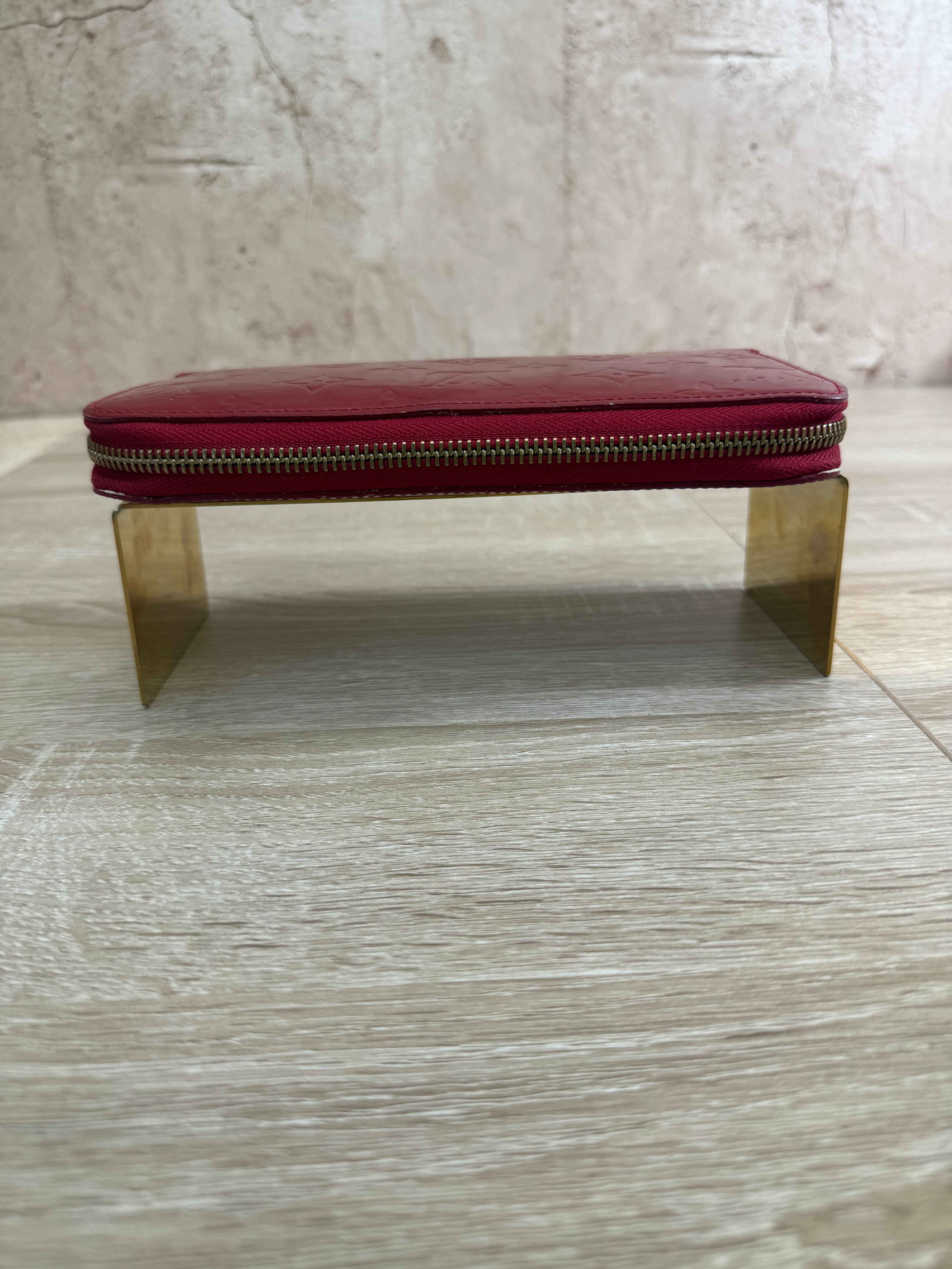 Louis Vuitton Red Vernis Zippy Wallet