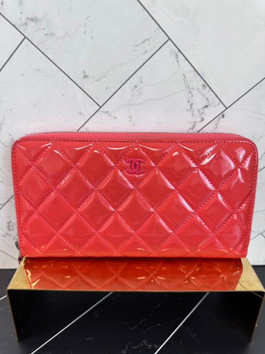 Chanel Coral Red Quilted Patent Leather Zippy Wallet