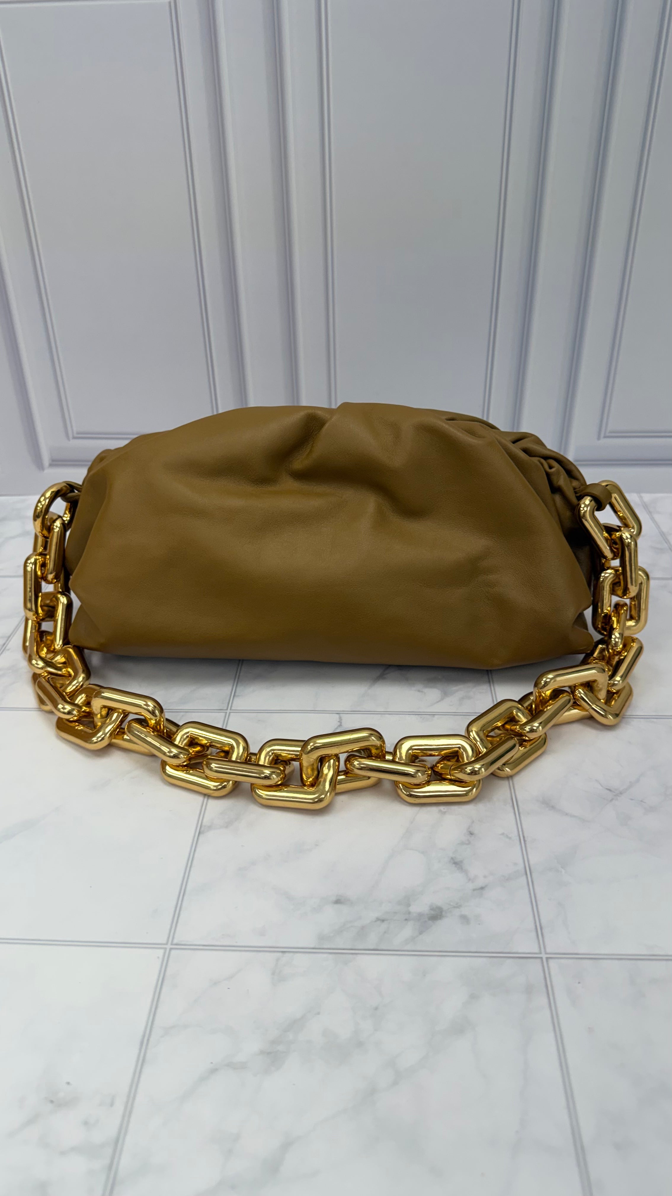 *DONS DROP* Bottega Veneta Brown Leather The Pouch Chain Shoulder Bag
