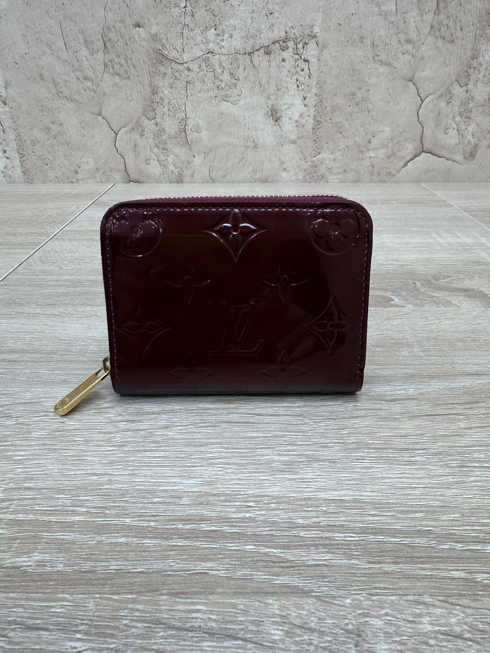 Louis Vuitton Burgundy Vernis Compact Zippy Wallet