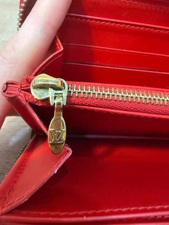 Louis Vuitton Red Monogram Vernis Zippy Wallet