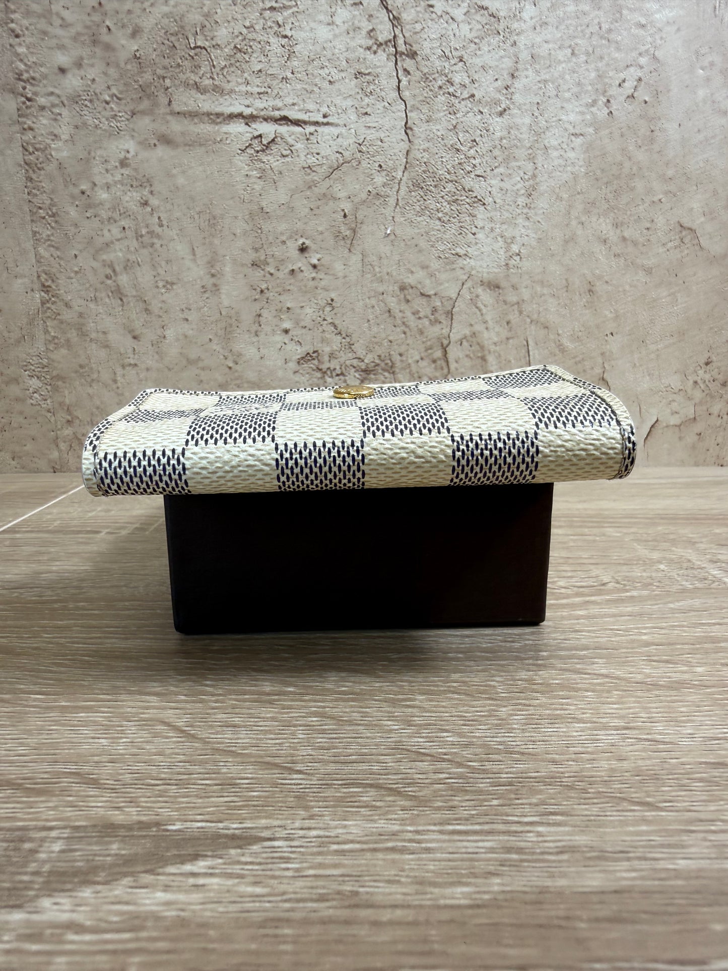 Louis Vuitton Damier Azur 6 Key Ring Case