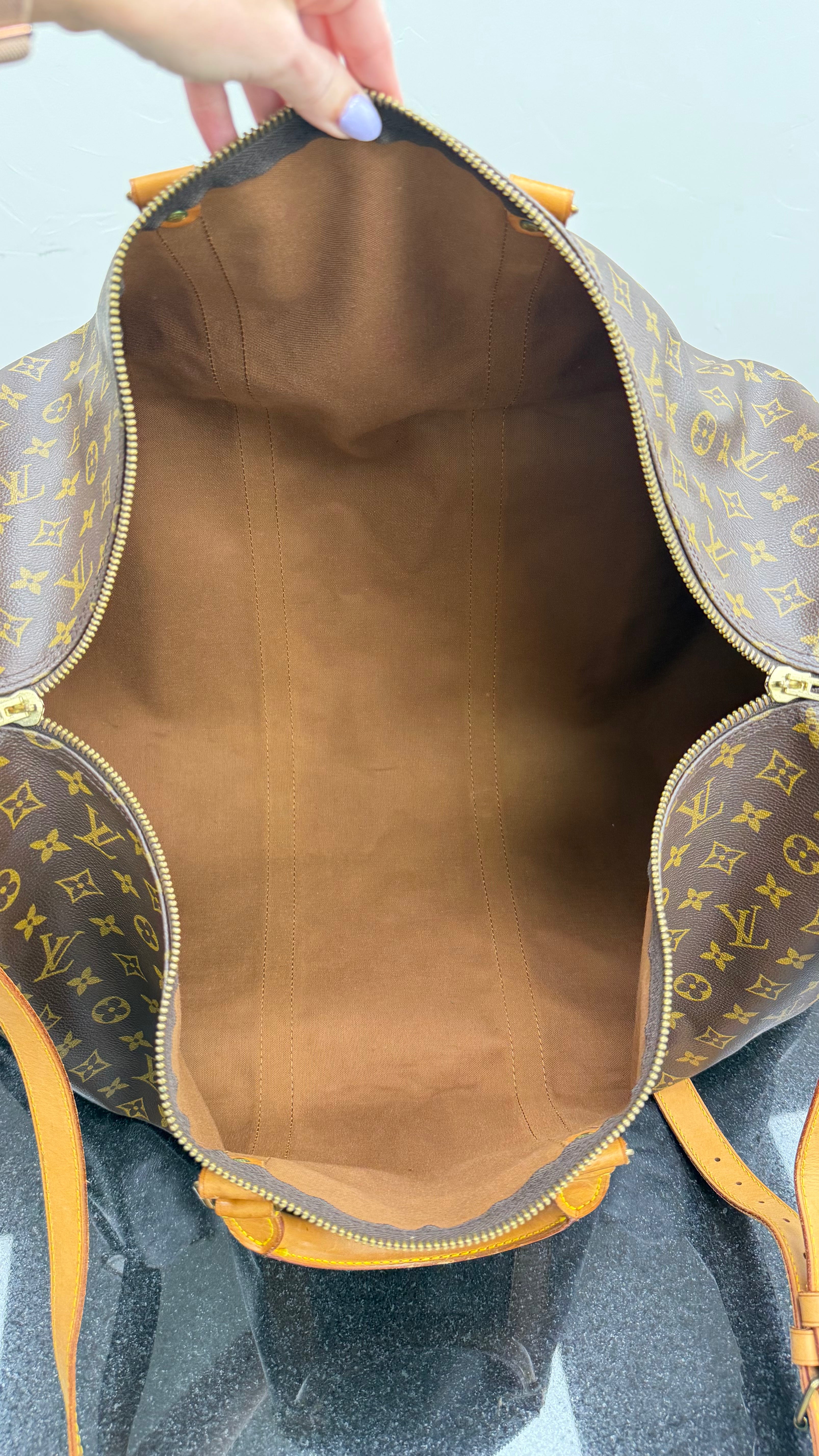 Louis Vuitton Monogram Keepall Bandouliere 60
