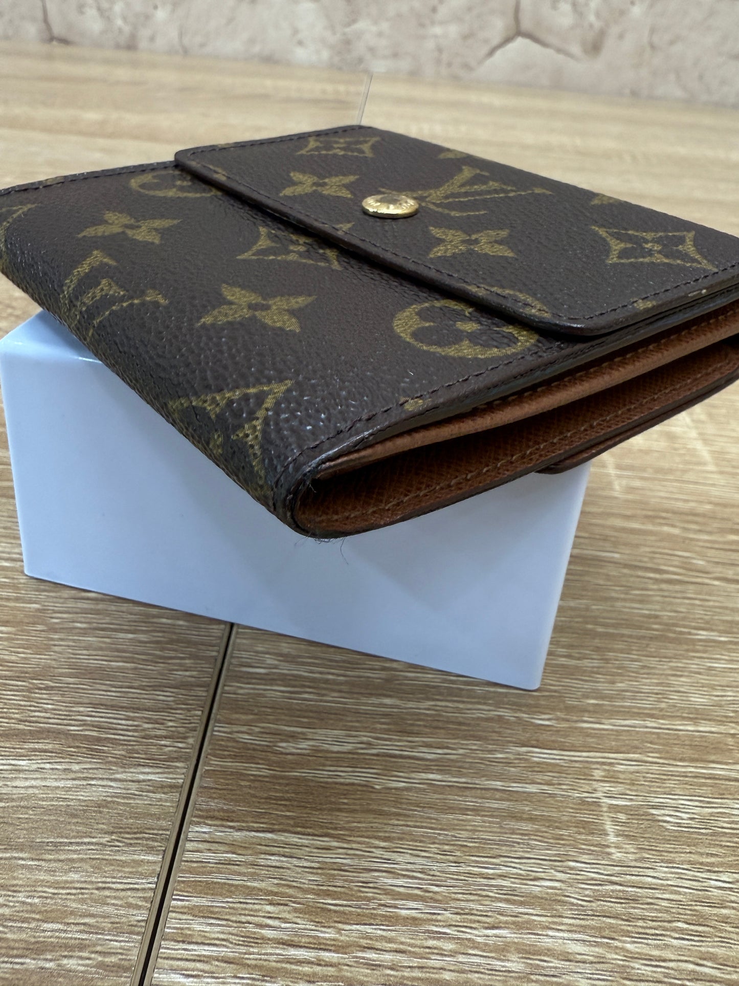 Louis Vuitton Monogram Elise Wallet