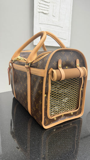 LIKE NEW - Louis Vuitton Monogram Sac Chien 40 Pet Carrier