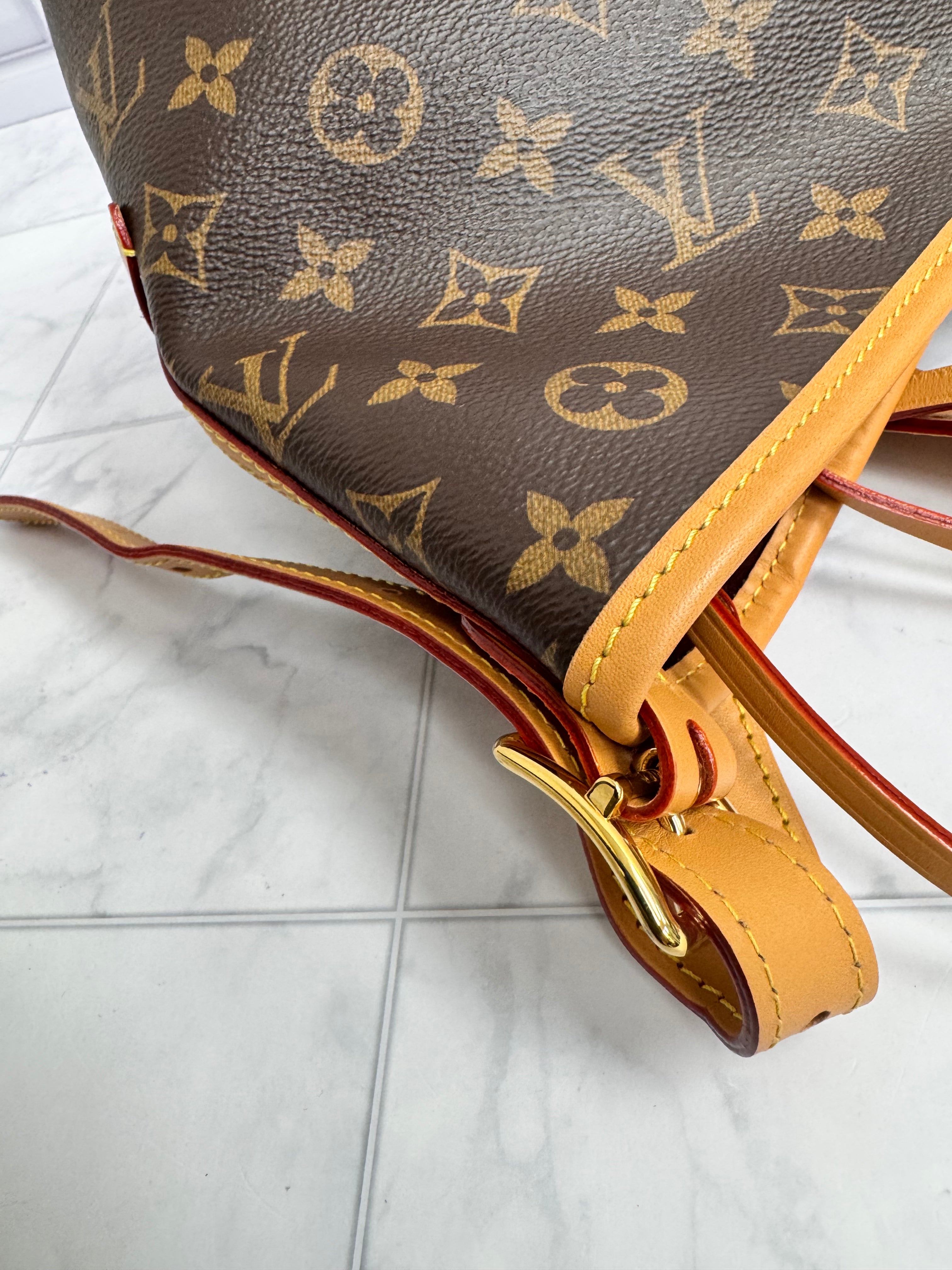 *DONS DROP* BRAND NEW - Louis Vuitton Monogram Carry All PM Shoulder Bag