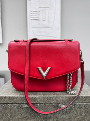 Louis Vuitton Red Monogram Leather Very Messenger Bag