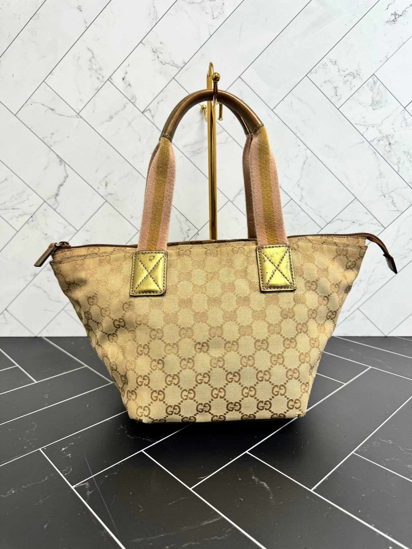 Gucci Beige Canvas Sherry Line Hand Bag