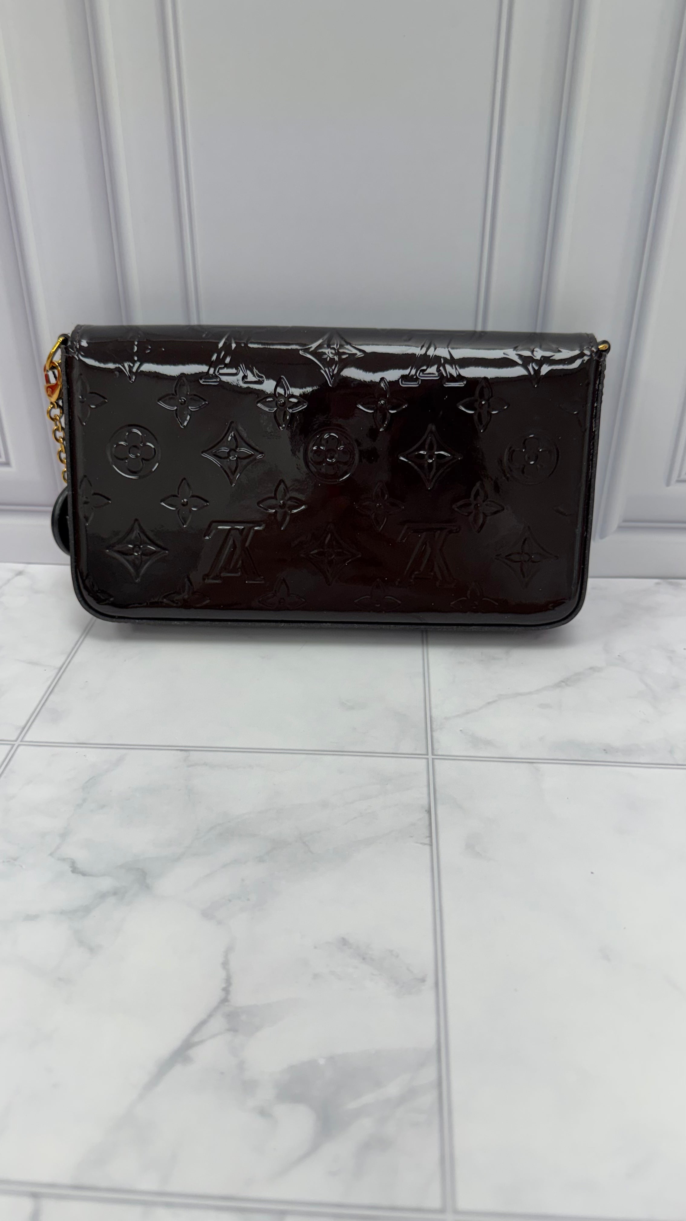 *DONS DROP* Louis Vuitton Dark Plum Monogram Vernis Felicie Pochette Crossbody