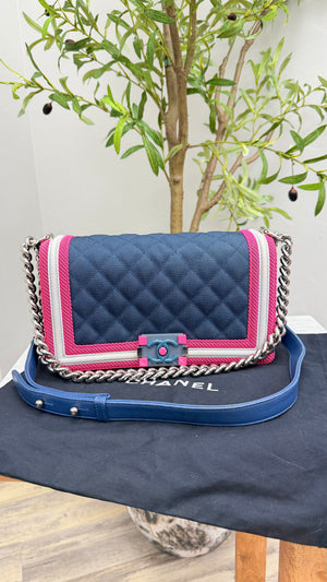 *DONS DROP* Chanel Navy & Pink Quilted Canvas Fluo Medium Boy Flap Bag