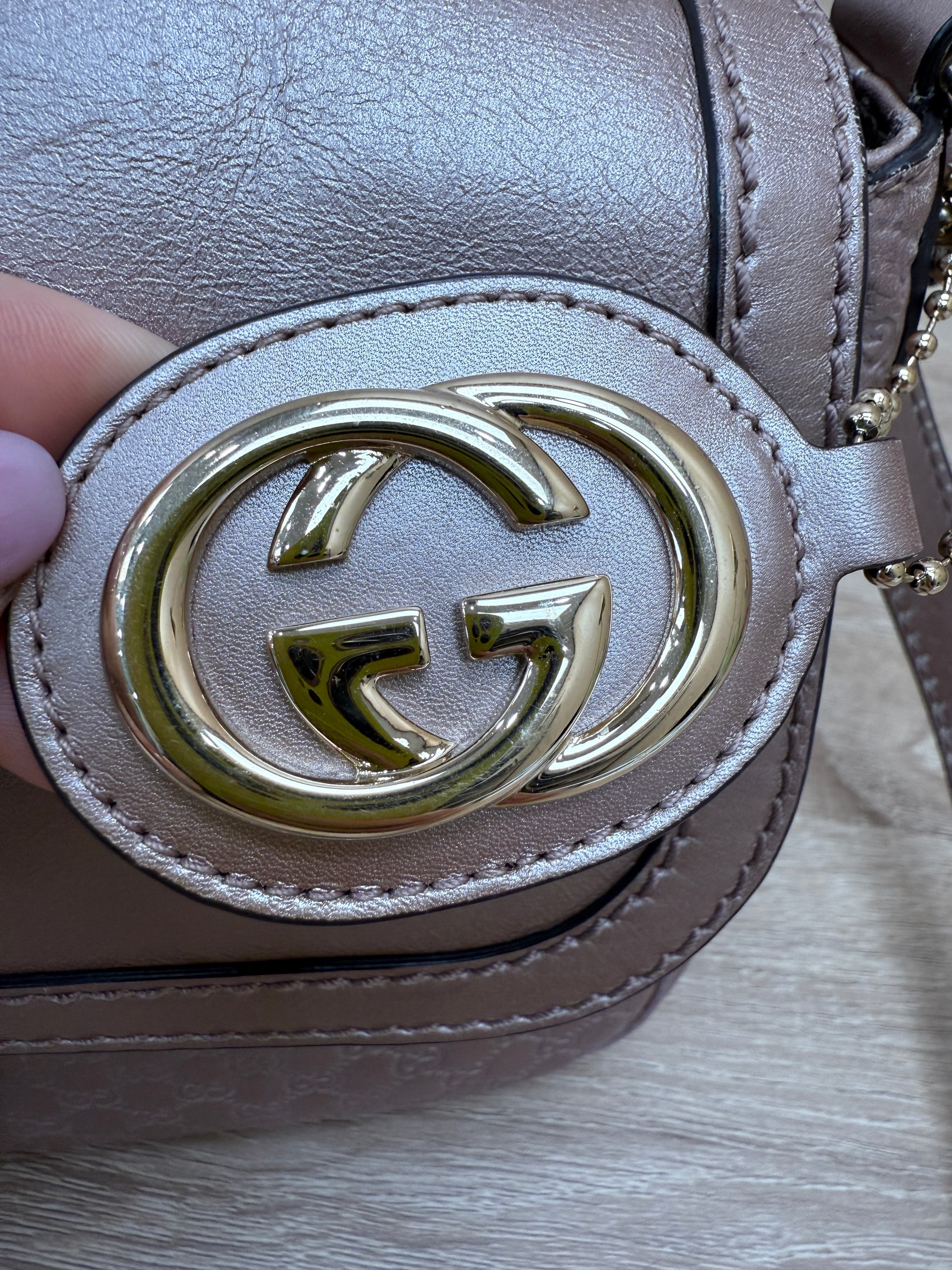 Gucci Metallic Pink Microguccissima Sukey Crossbody Bag