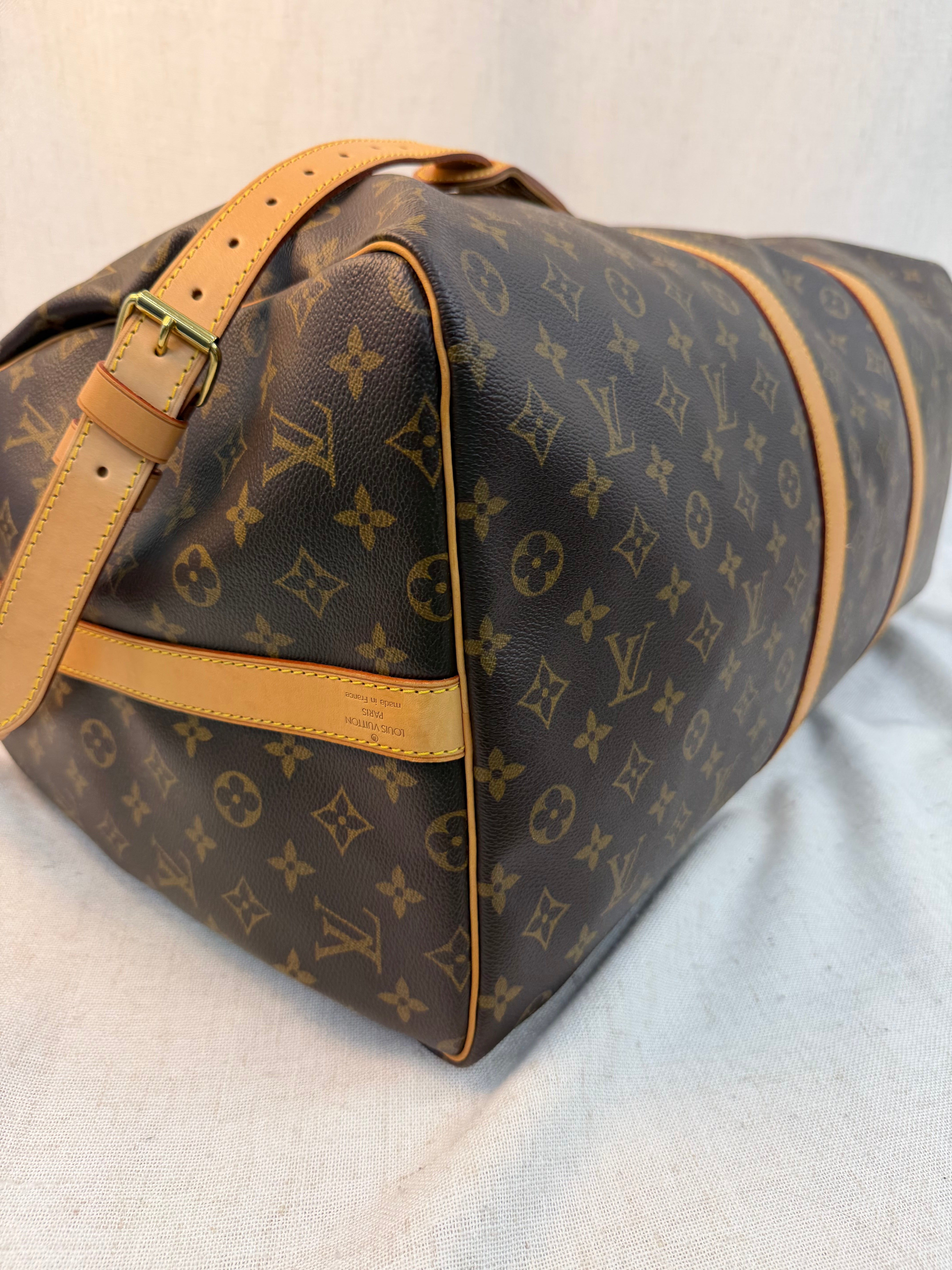 Louis Vuitton Monogram Keepall Bandouliere 60