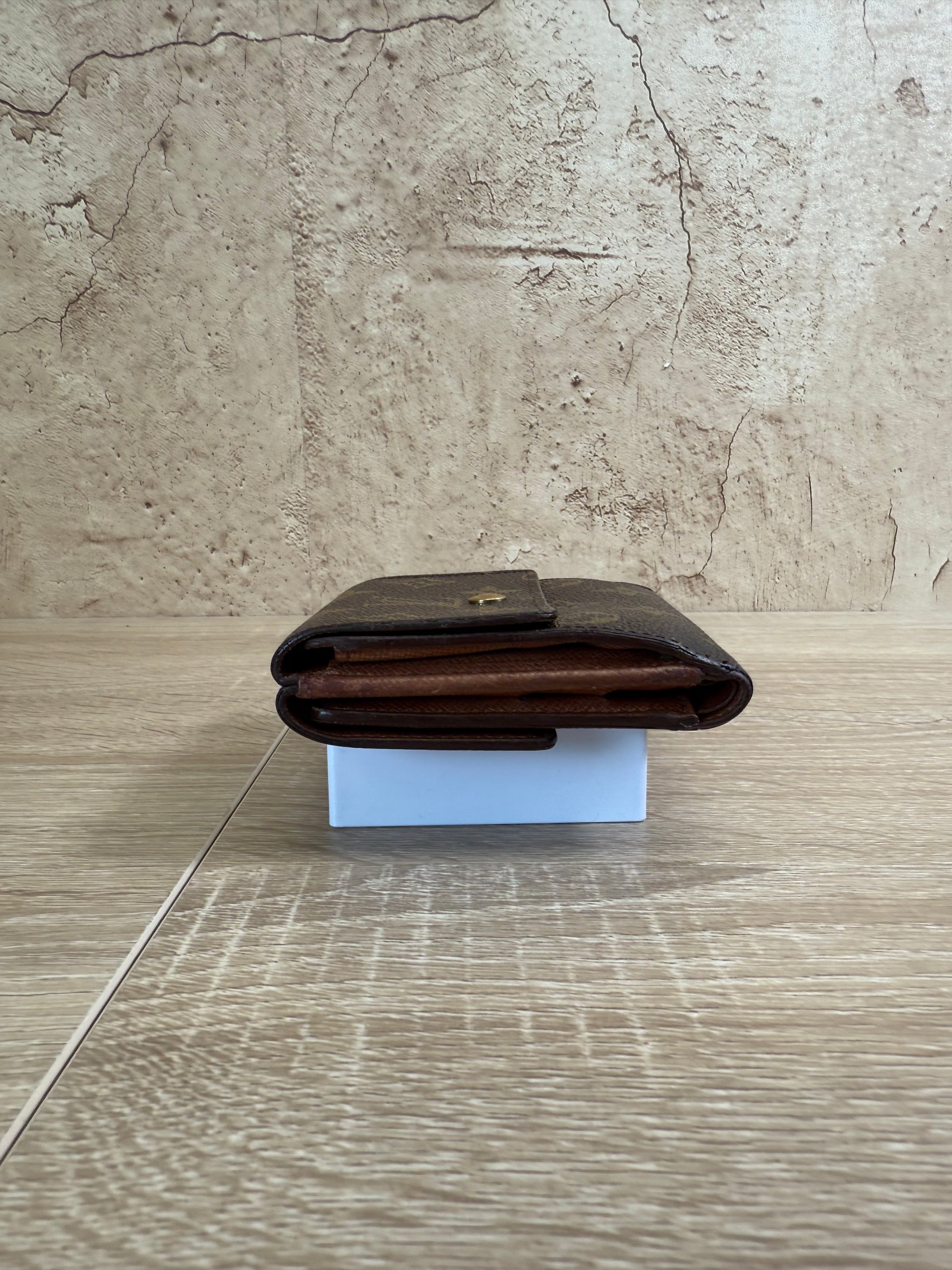 Louis Vuitton Monogram Elise Wallet