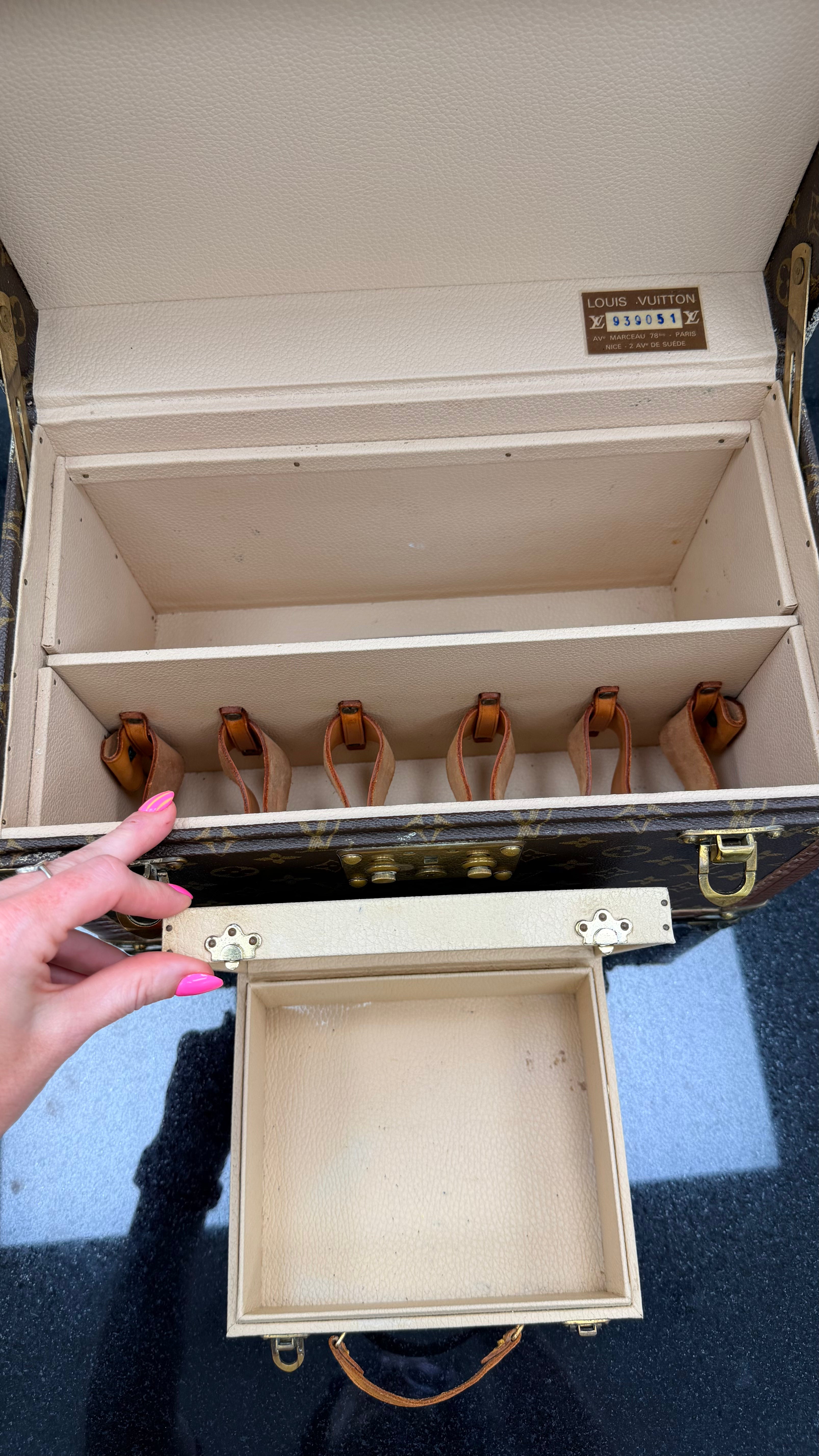 Louis Vuitton Vintage Monogram Boite Pharmacie Beauty Trunk