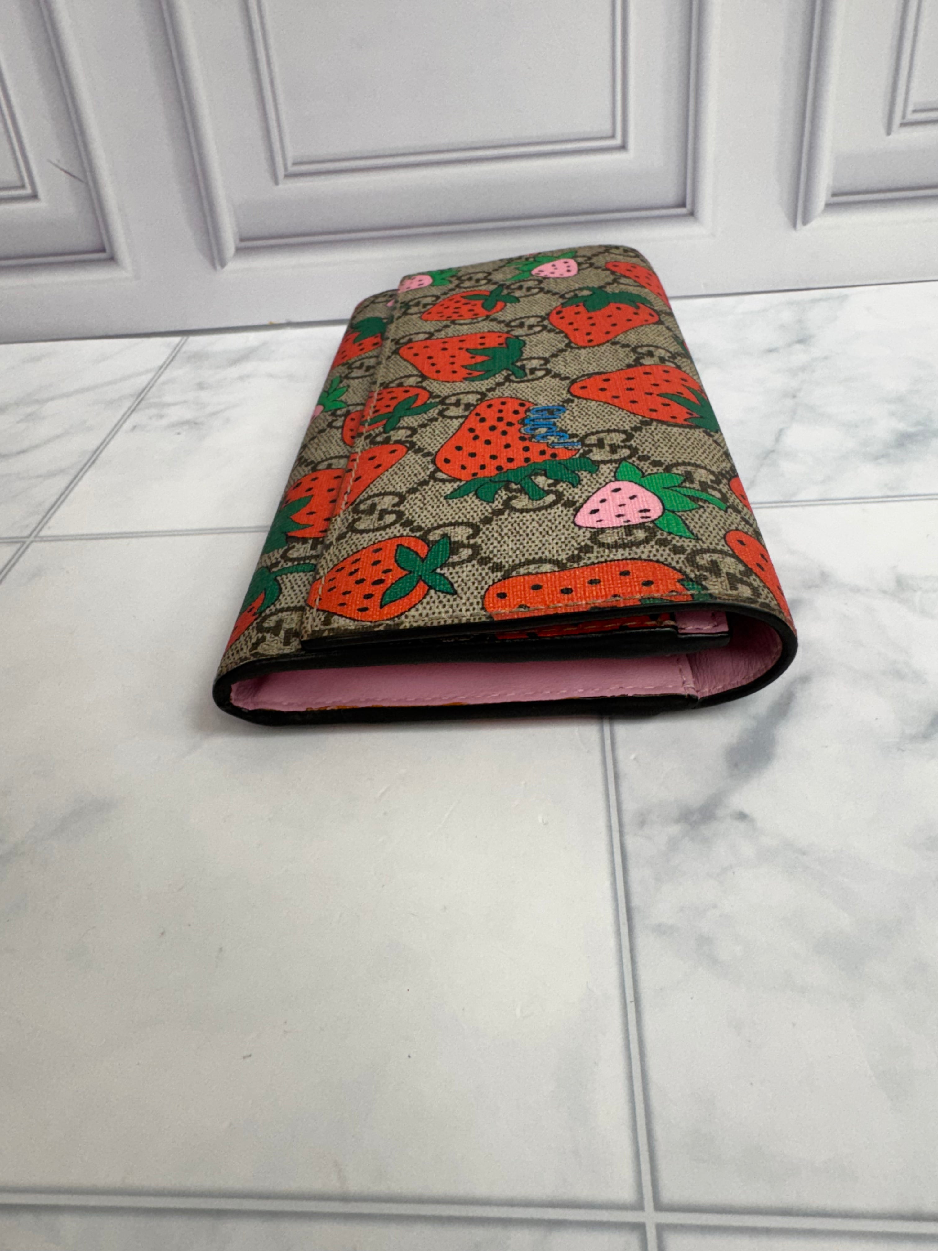 Gucci GG Supreme Strawberry Print Long Wallet