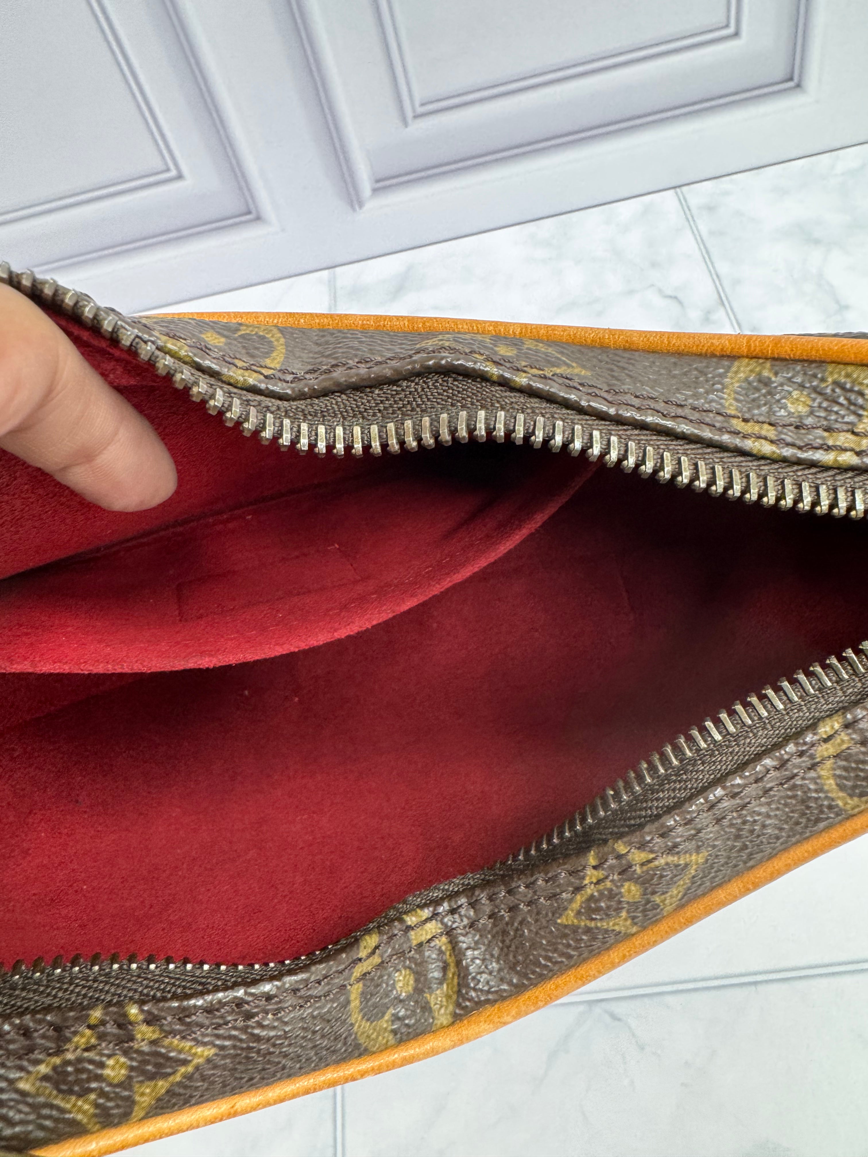 *DONS DROP* Louis Vuitton Monogram Croissant PM Handbag