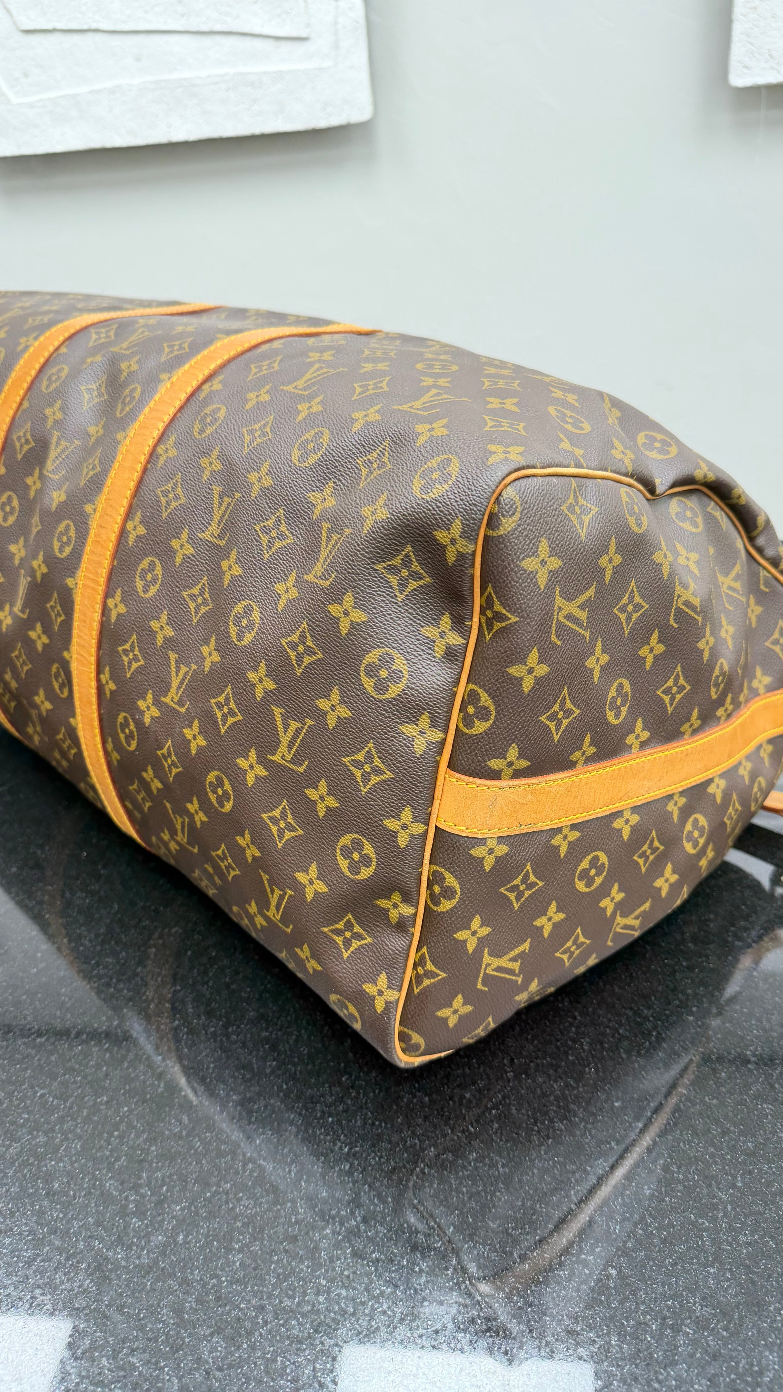 Louis Vuitton Monogram Keepall Bandouliere 60
