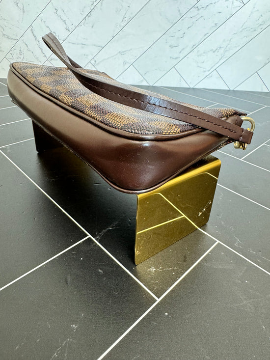 Louis Vuitton Damier Ebene Pochette