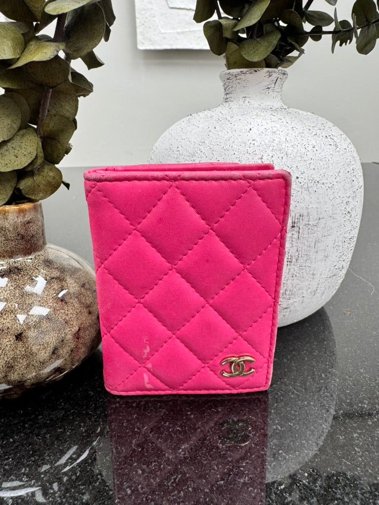 Chanel Pink Diamond Quilted Leather Pocket Organizer