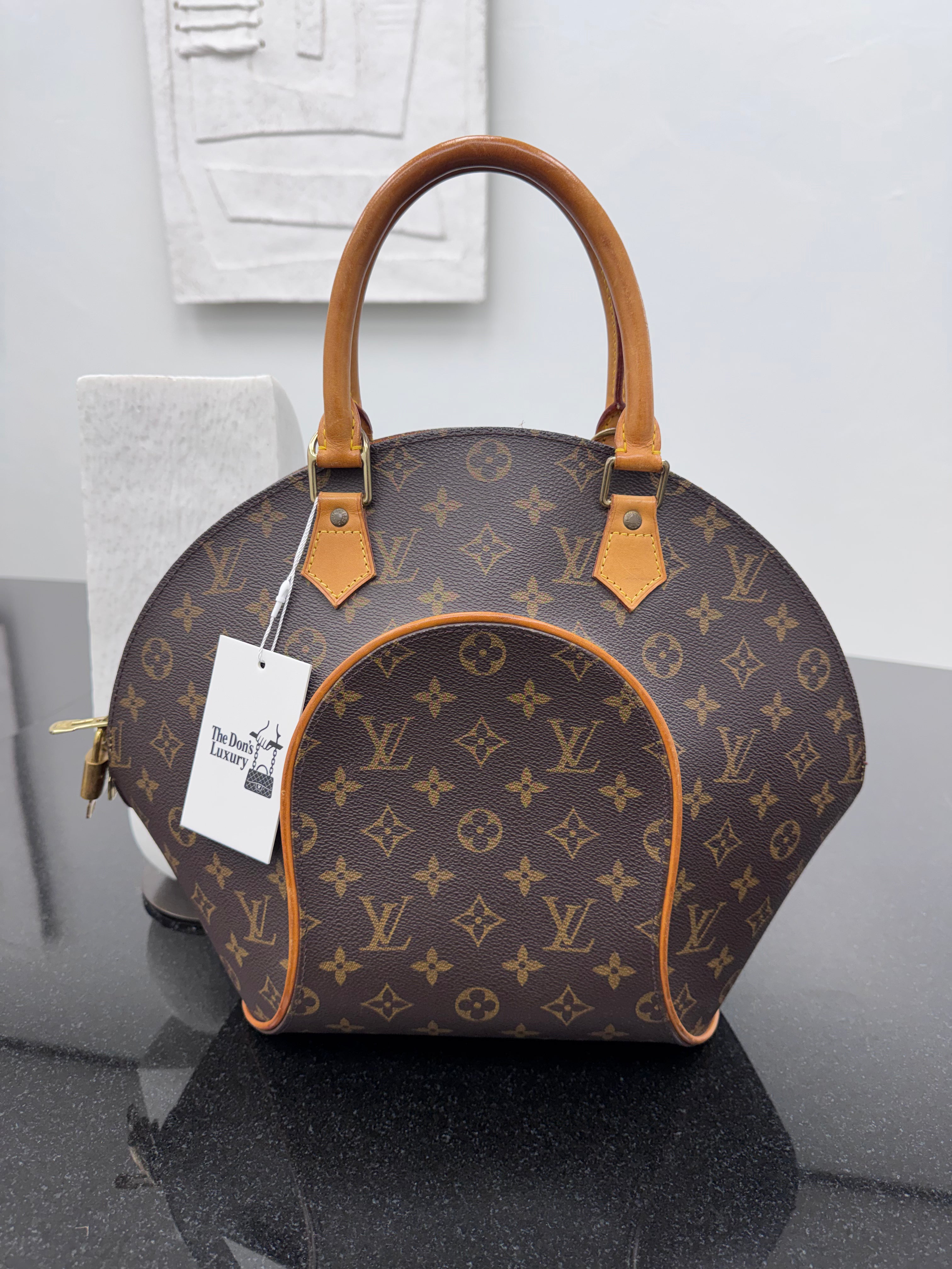 Louis Vuitton Monogram Ellipse MM